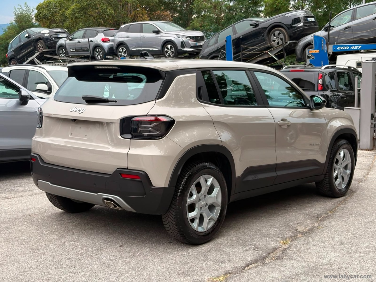 Jeep Avenger 1.2 Turbo Altitude - Immagine 5