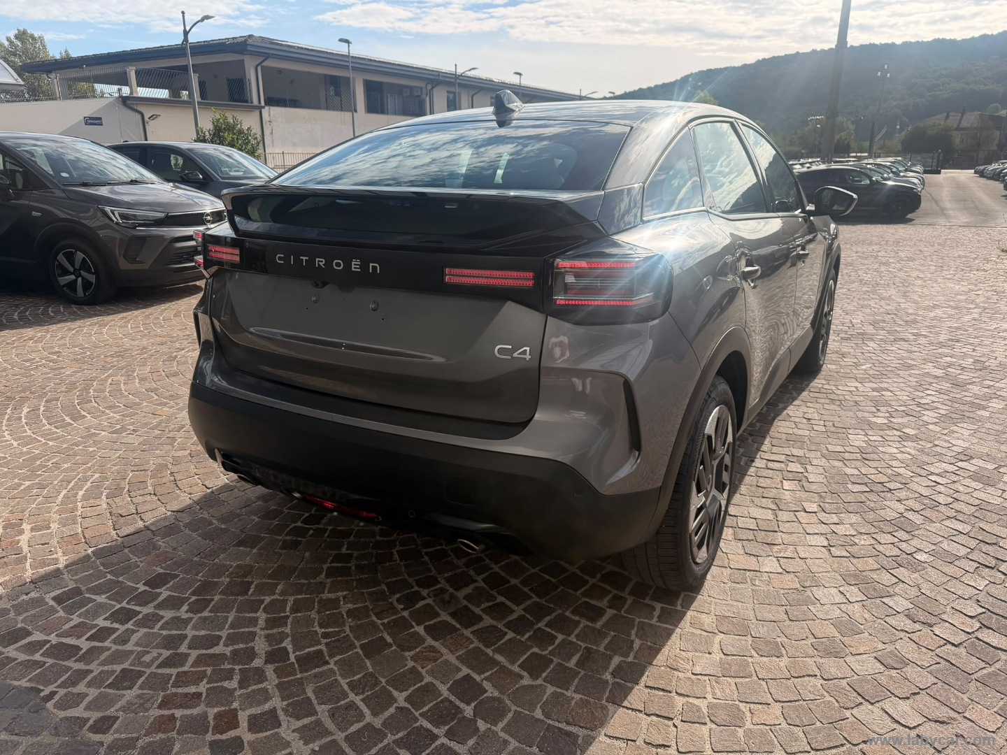 Citroën C4 Hybrid 110 e-DCS6 You - Immagine 5