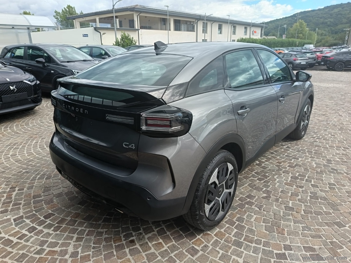 Citroën C4 Hybrid 145 e-DCS6 Plus - Immagine 5