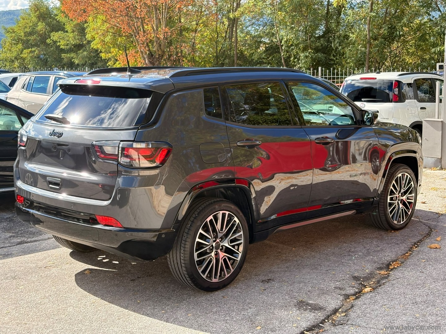 Jeep Compass 1.5 T4 130CV MHEV 2WD Summit - Immagine 5