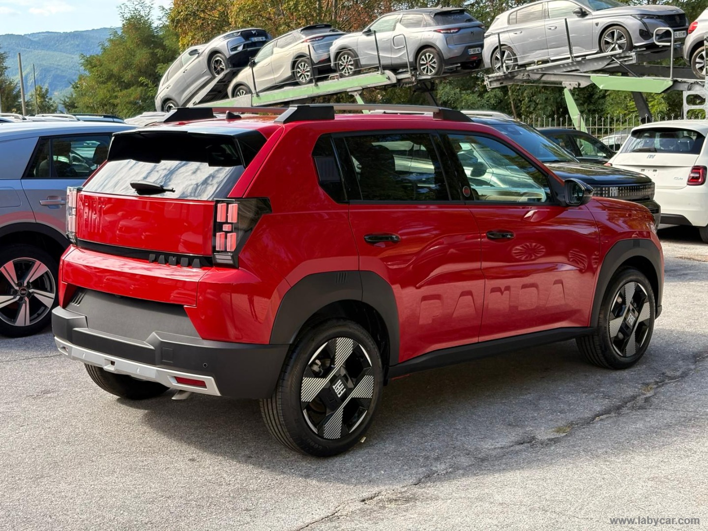 Fiat Grande Panda 1.2 Hybrid 110 S&S La Prima - Immagine 5