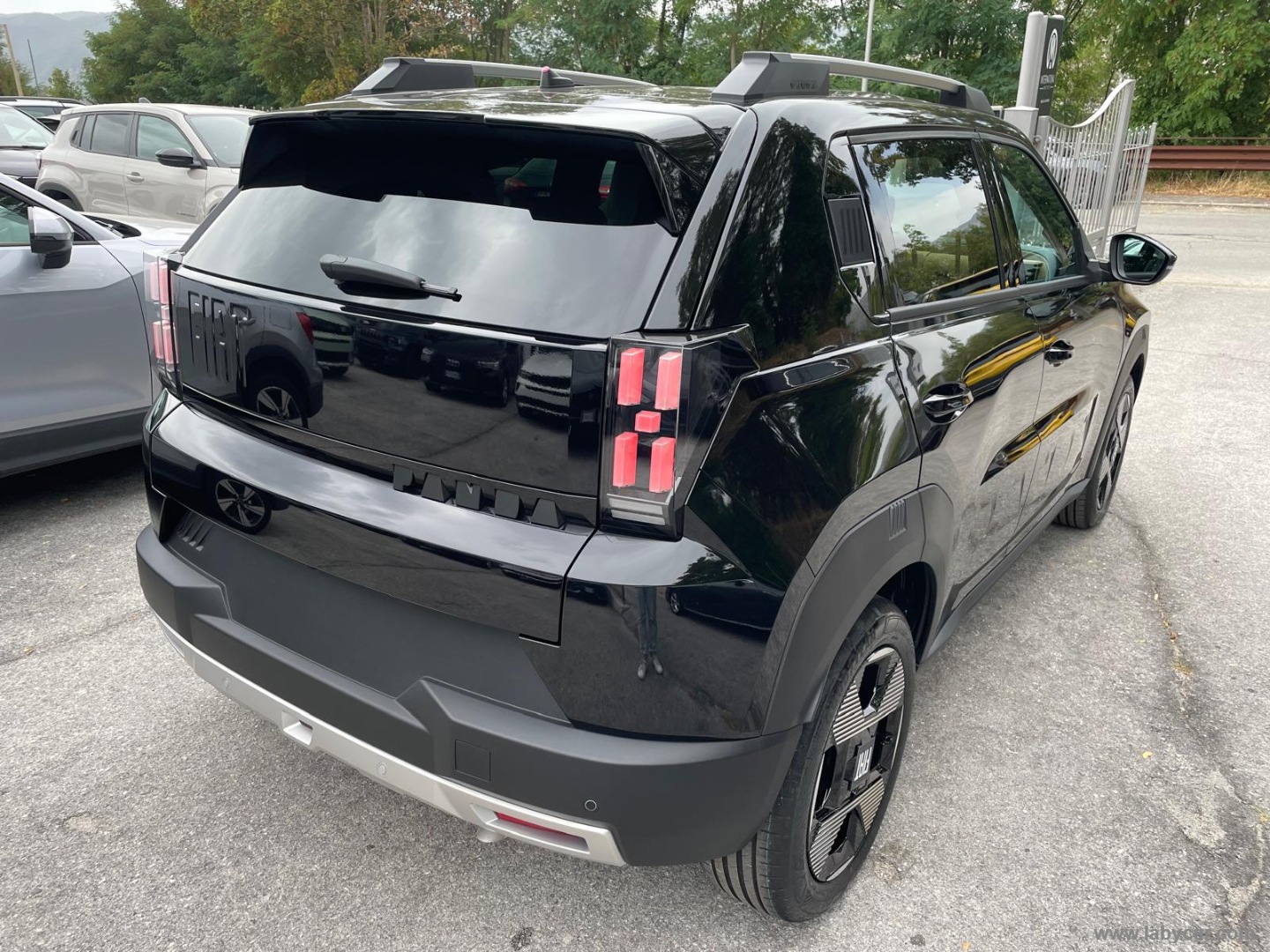 Fiat Grande Panda 1.2 Hybrid 110 S&S La Prima - Immagine 5