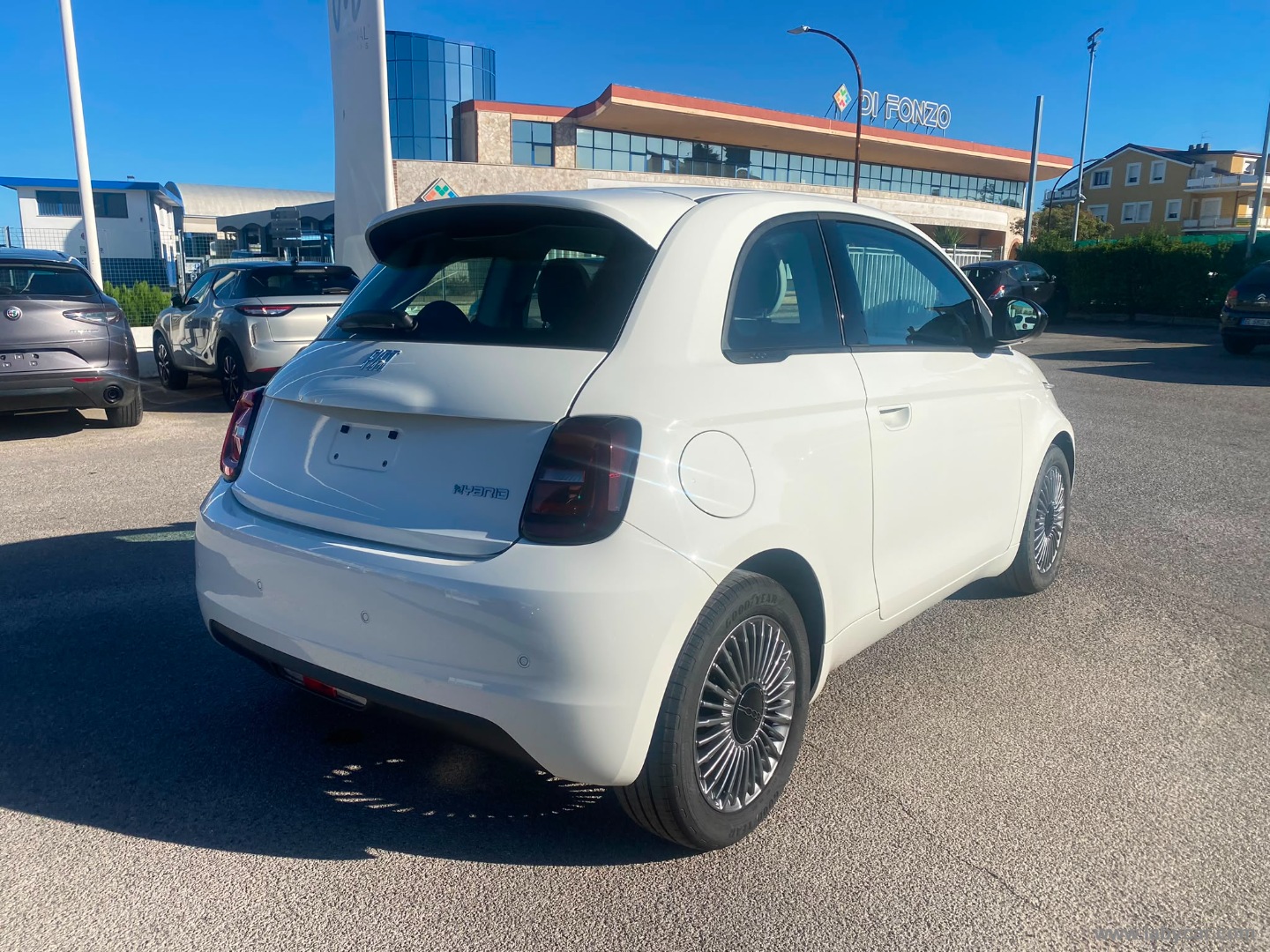 Fiat 500 Berlina Hybrid Icon - Immagine 5