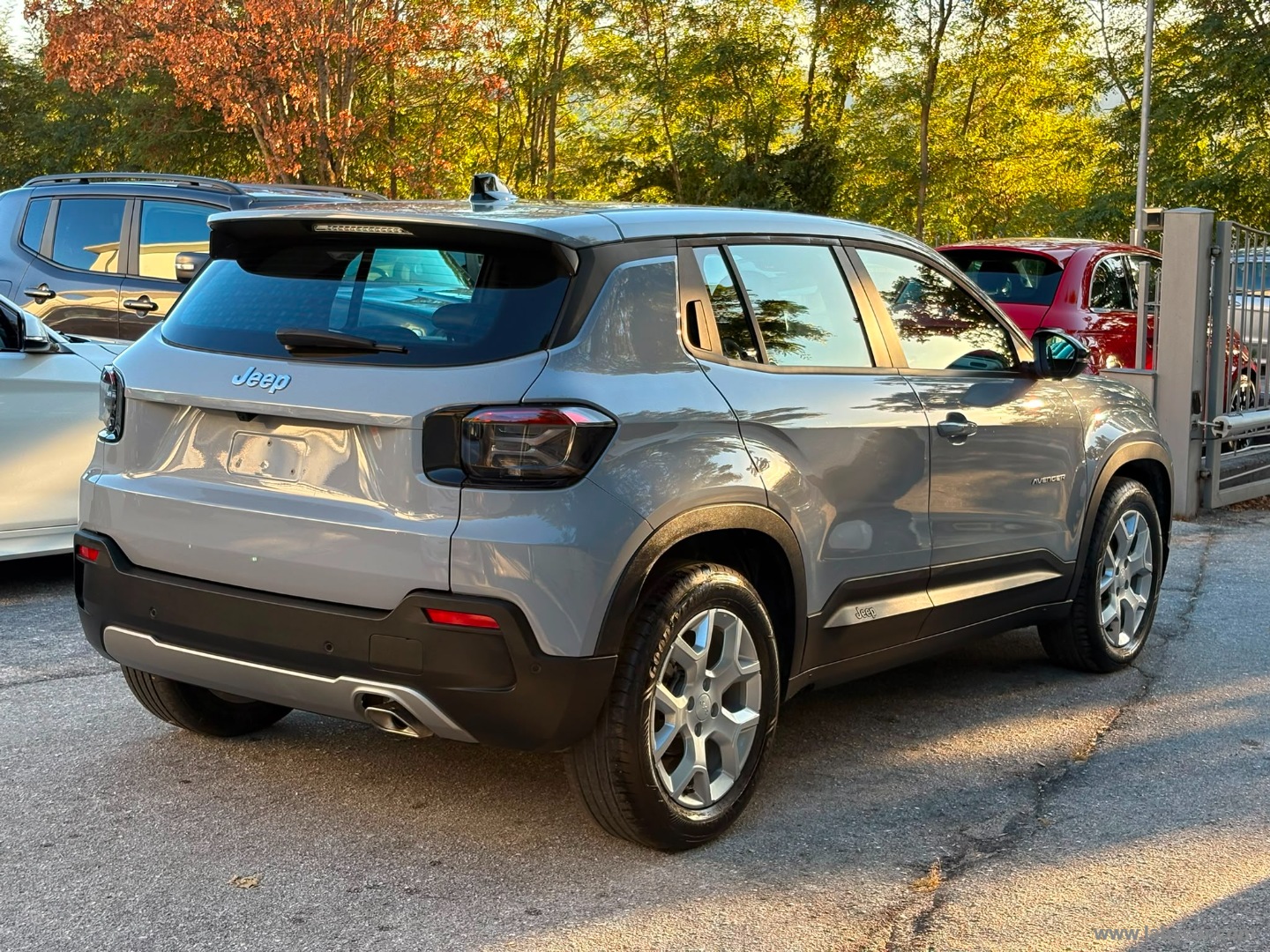 Jeep Avenger 1.2 Turbo Altitude - Immagine 5
