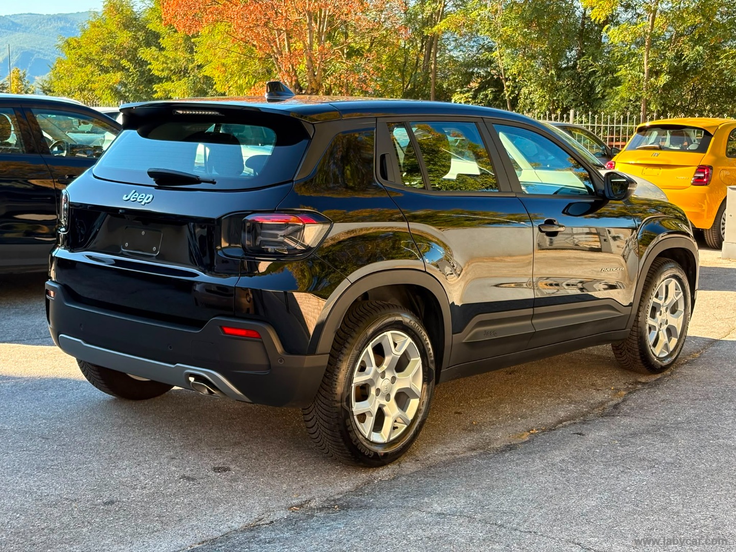 Jeep Avenger 1.2 Turbo Altitude - Immagine 5
