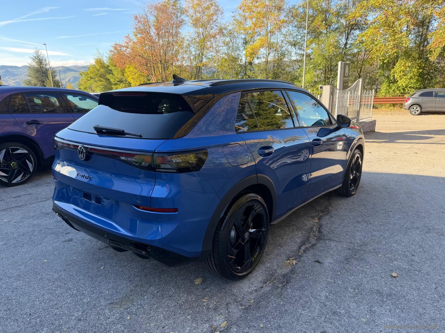 Volkswagen T-Roc 1.5 eTSI ACT 150 CV DSG R-Line - Immagine 5