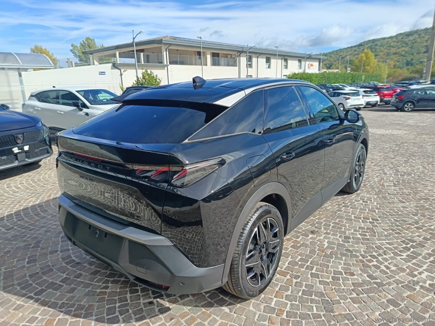 Peugeot 3008 Hybrid 145 e-DCS6 GT - Immagine 5