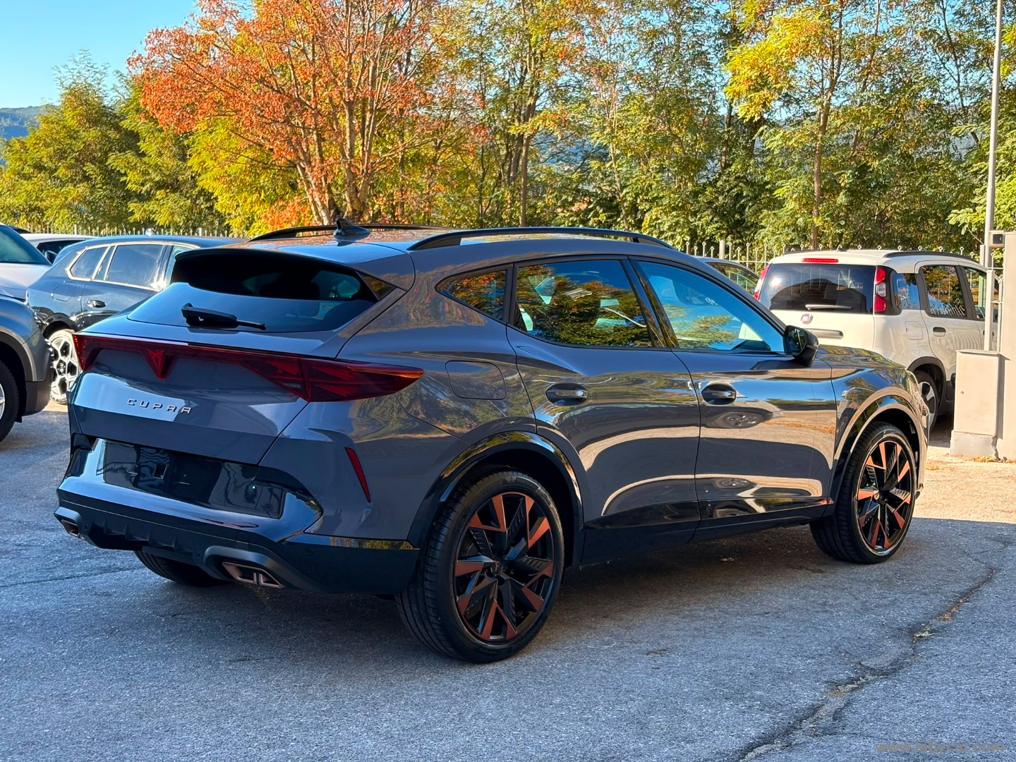 CUPRA Formentor 1.5 e-Hybrid DSG - Immagine 5