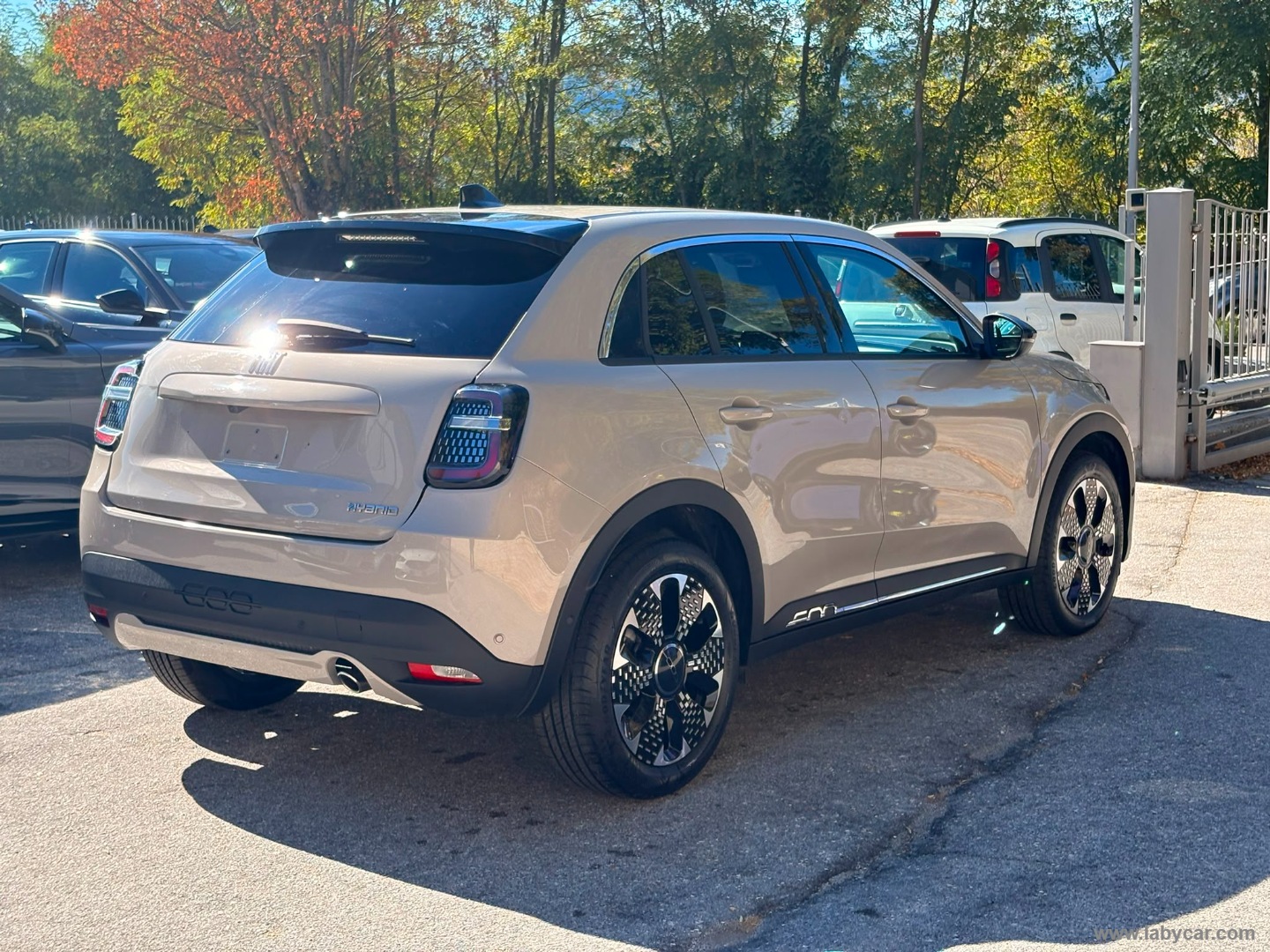 Fiat 600 Hybrid 110 CV DCT MHEV La Prima - Immagine 5