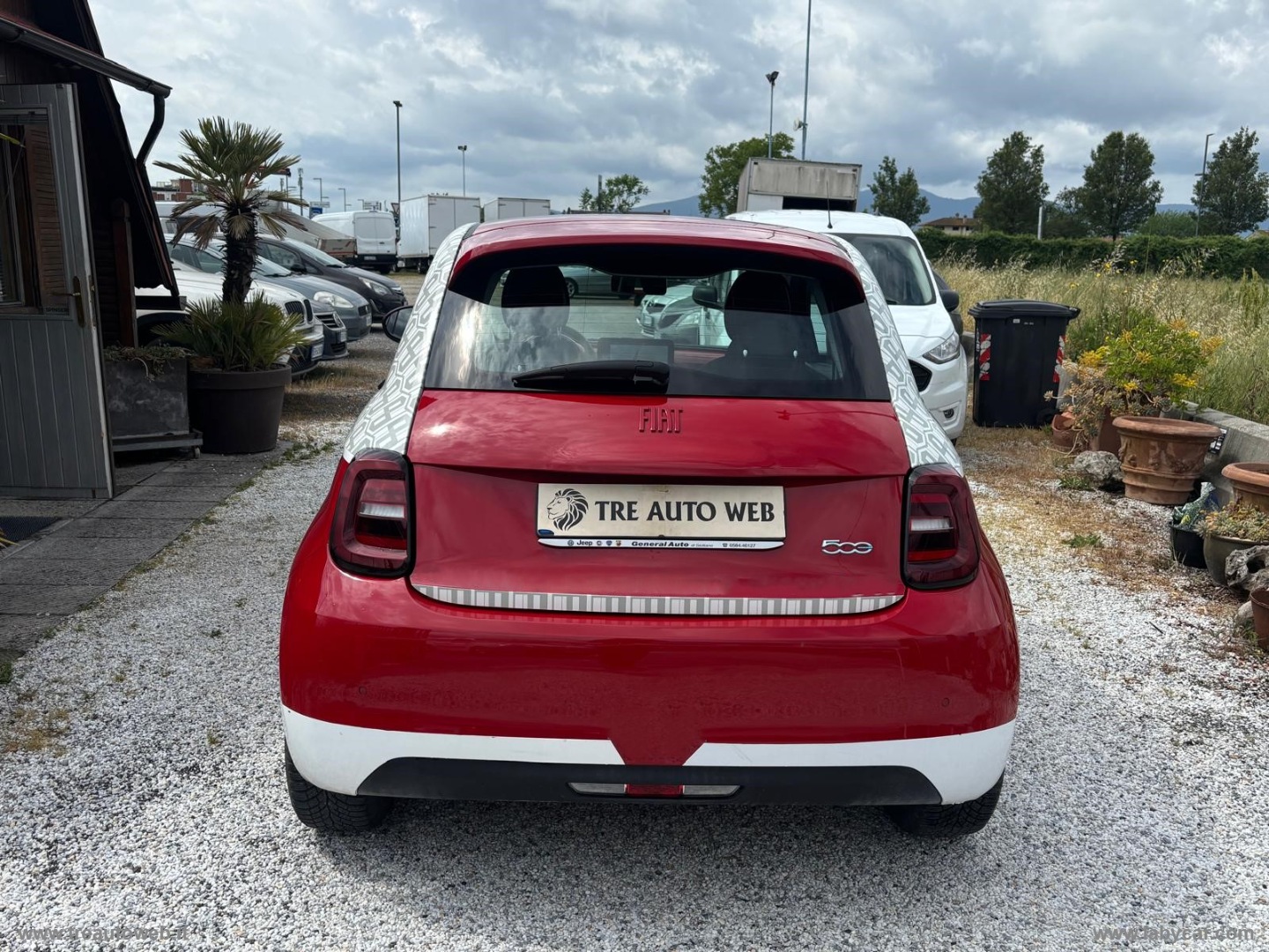 500 Red Berlina 23,65 kWh - immagine 5