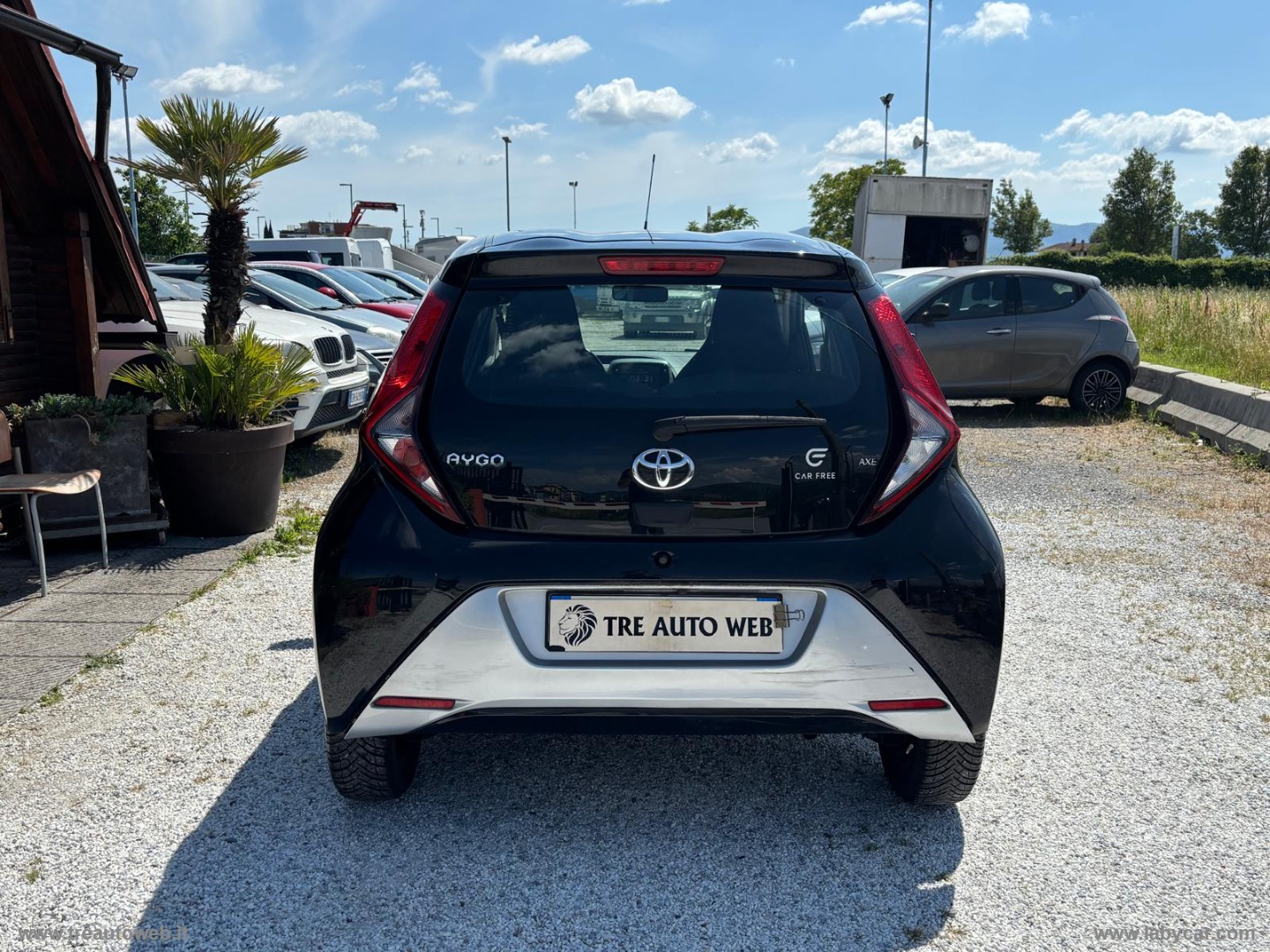 Aygo Connect 1.0 VVT-i 72 CV 5p. x-cool - immagine 5