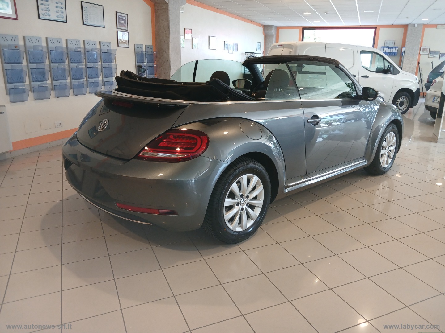 Maggiolino Cabrio 1.2 TSI Design BMT PARI AL NUOVO - immagine 5