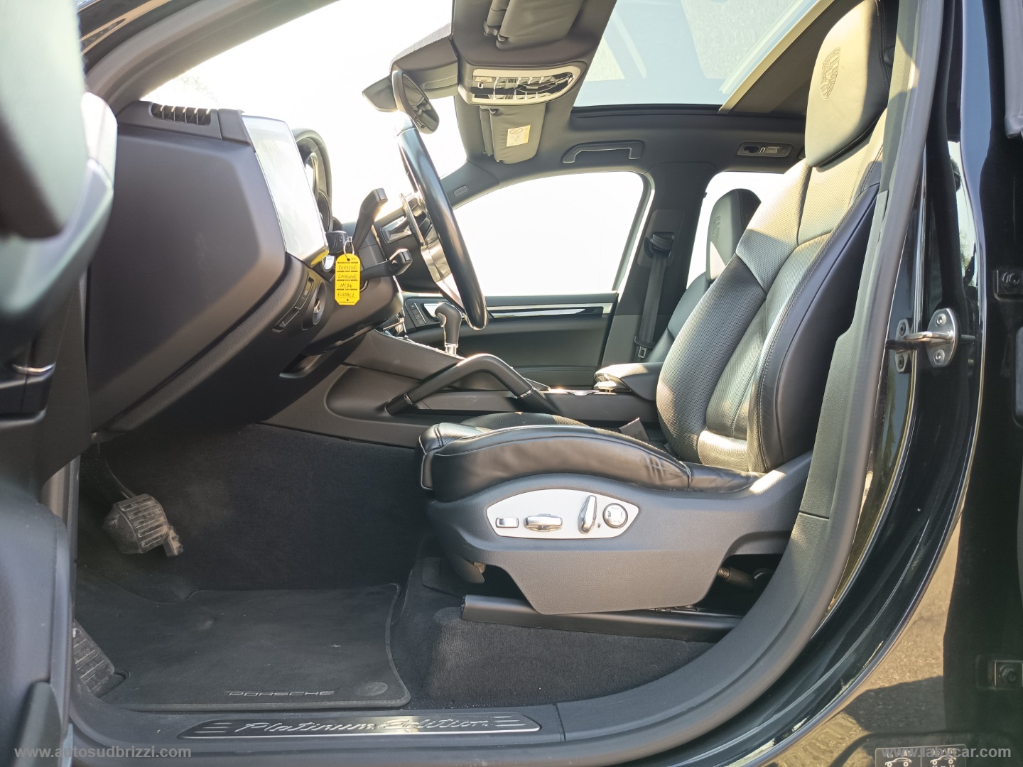 Cayenne 3.0 Diesel Platinum Edition - immagine 5