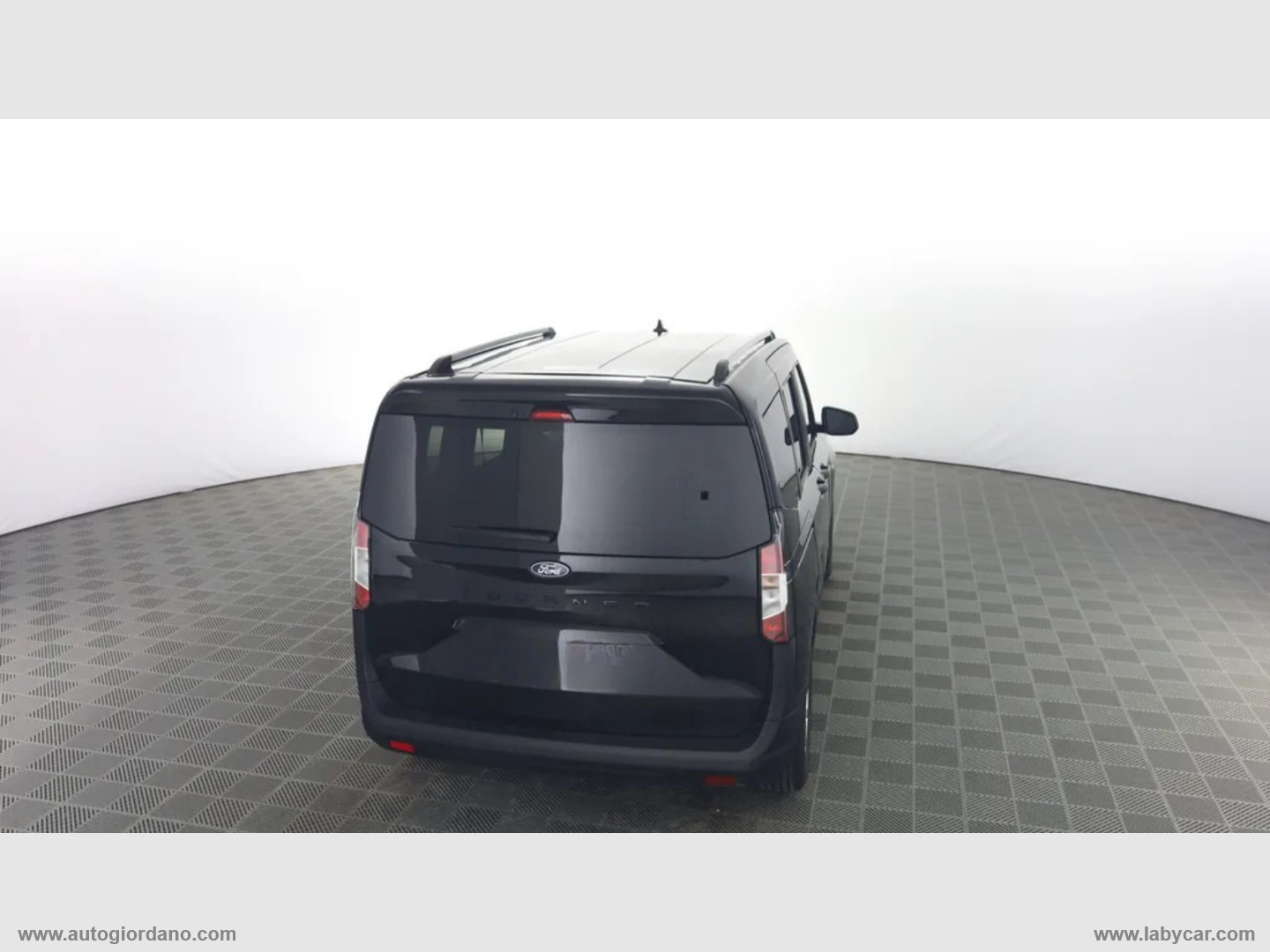 Tourneo Courier 1.0 EcoBoost Titanium - immagine 5