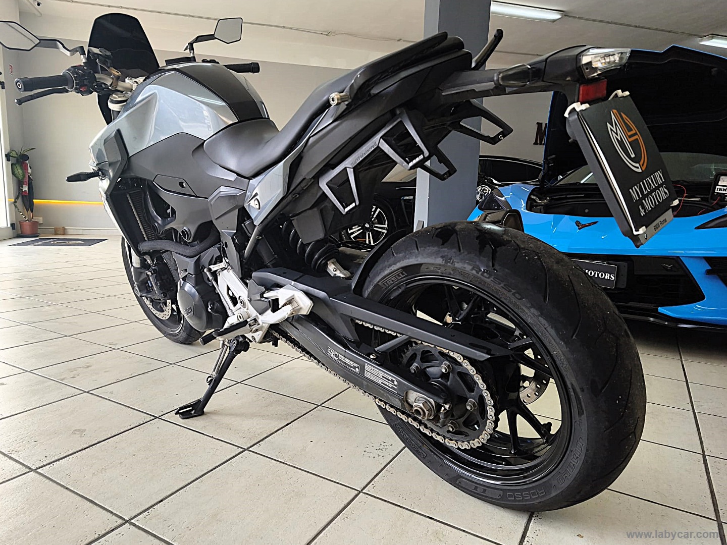 F 900 R 2022 - immagine 5