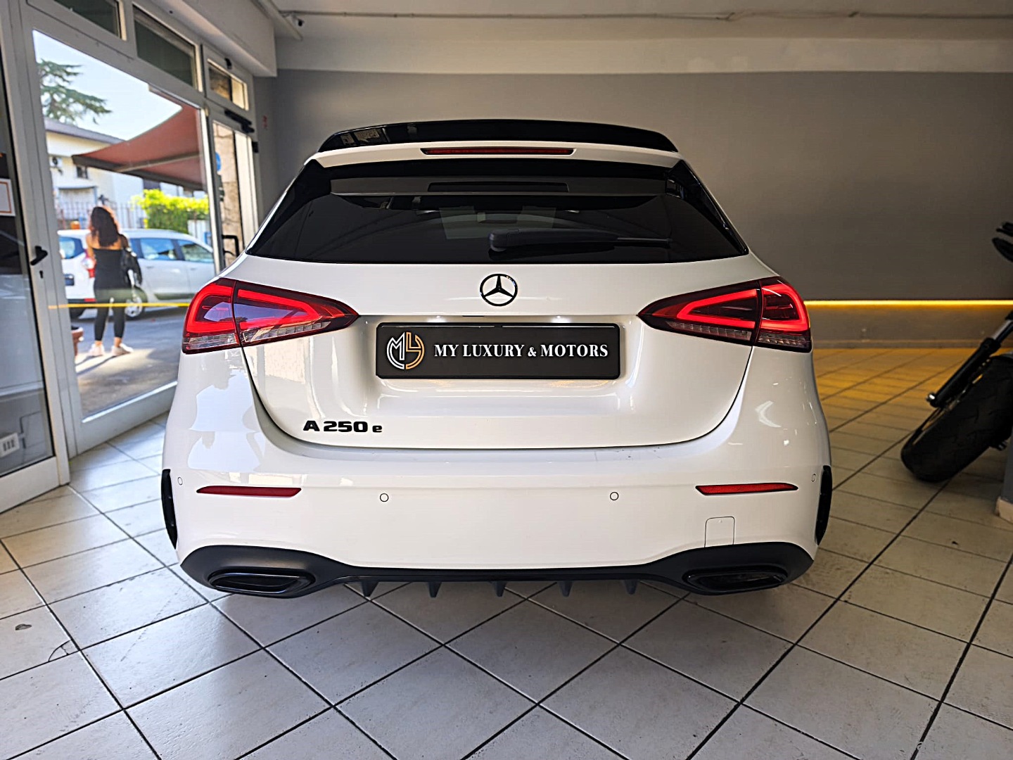 A 250 e Aut. EQ-Power Premium AMG 95.000KM*PLUG-IN - immagine 5