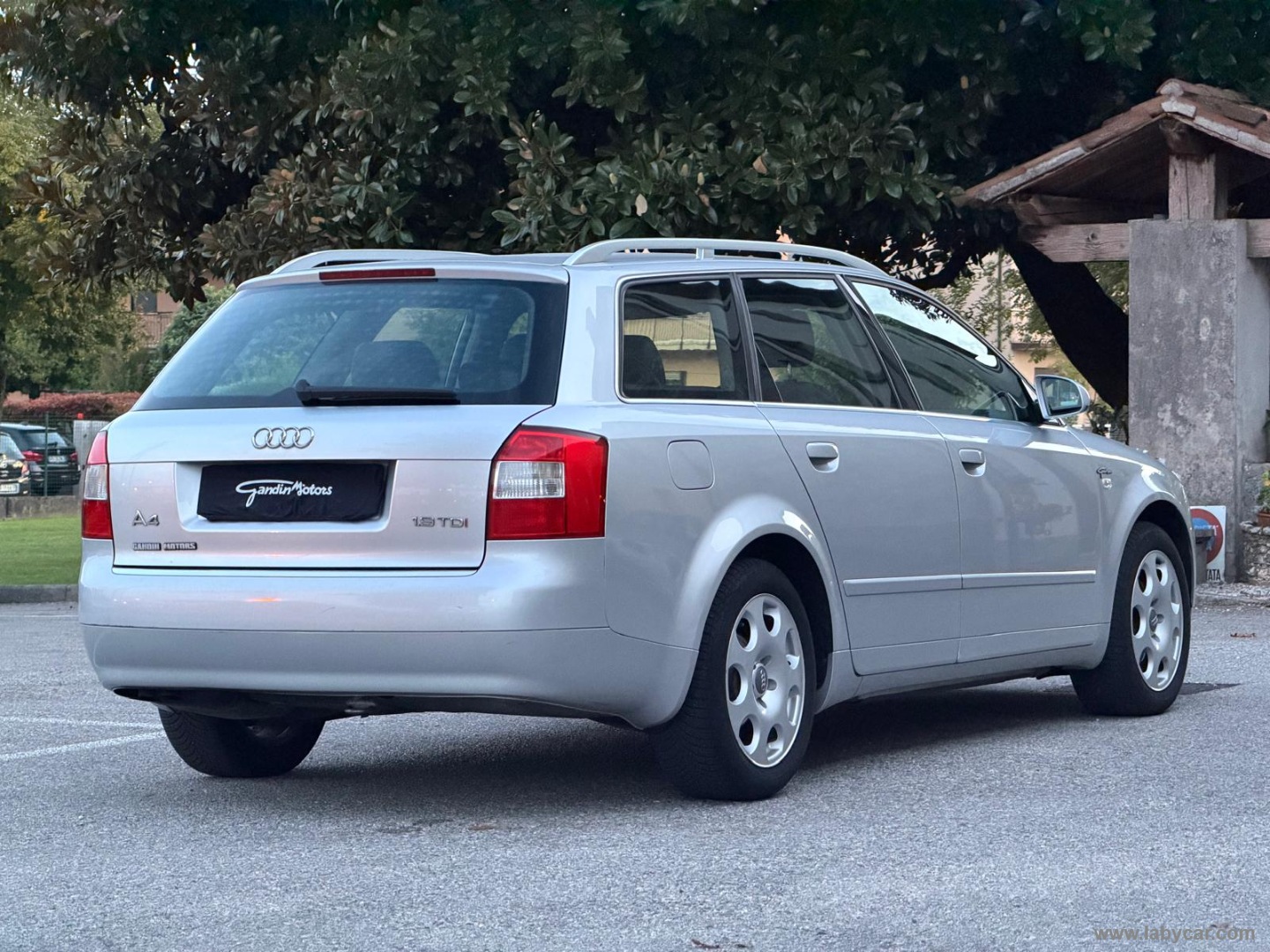 A4 1.9 TDI 130CV Avant UNICO PROPRIETARIO-NEOPATENTATI - immagine 5