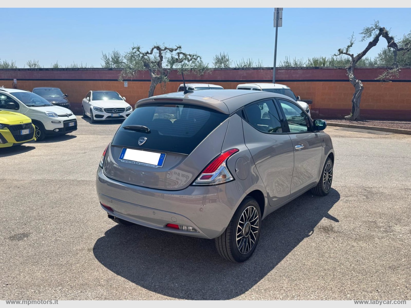YPSILON A.FERRETTI 1.2 69CV GPL - immagine 5