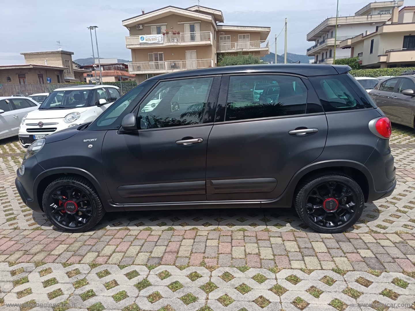 500L 1.4 95 CV S&S S-Design - immagine 5