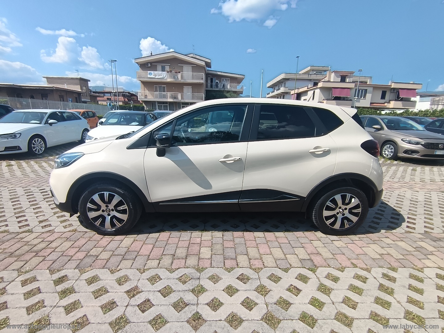 Captur TCe 12V 90 CV Business - immagine 5