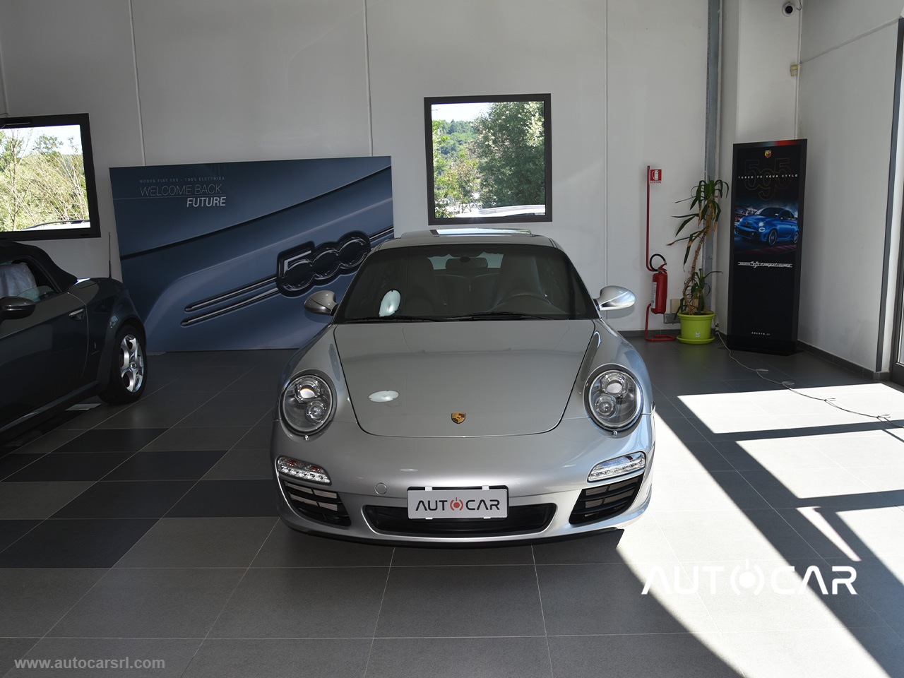 911 Carrera 4 Coupé - immagine 5