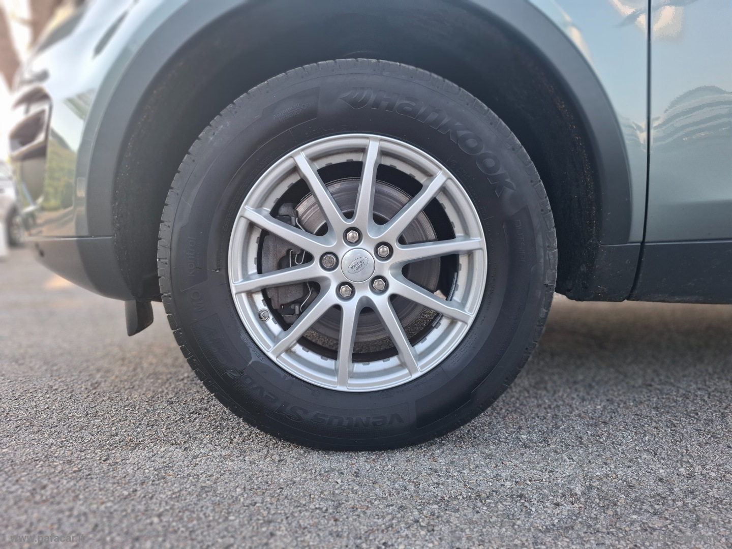 Discovery Sport 2.0 TD4 150 CV Pure - immagine 5