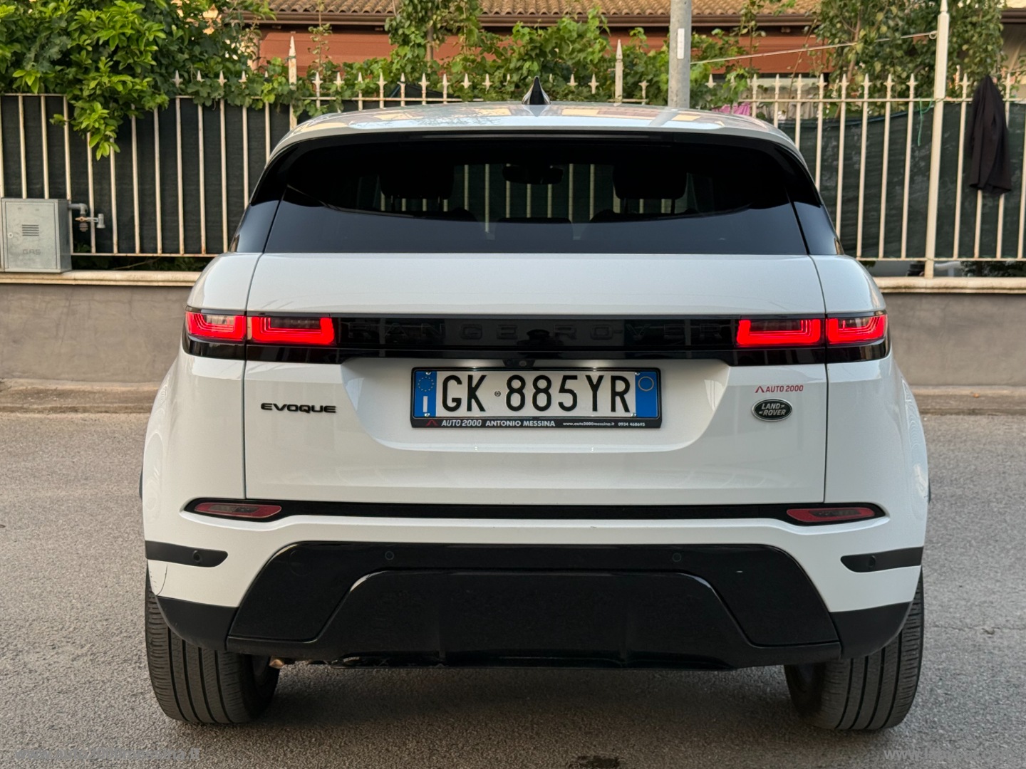 RR Evoque 2.0D I4 163 CV AWD Auto SE - immagine 5