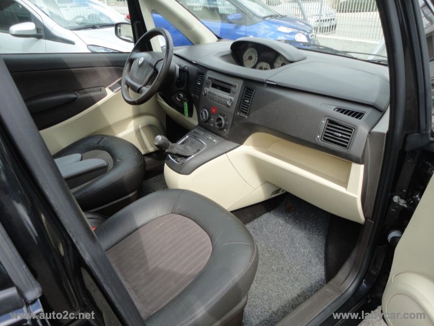 Musa 1.3 MJT 16V 90 CV Platino Plus - immagine 5