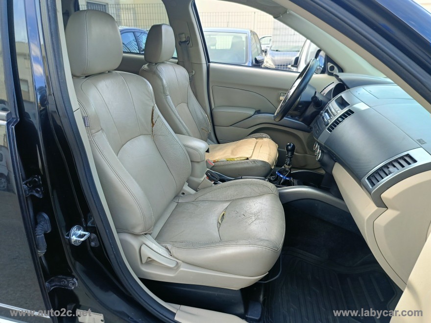 Outlander 2.0 DI-D Intense DPF - immagine 5