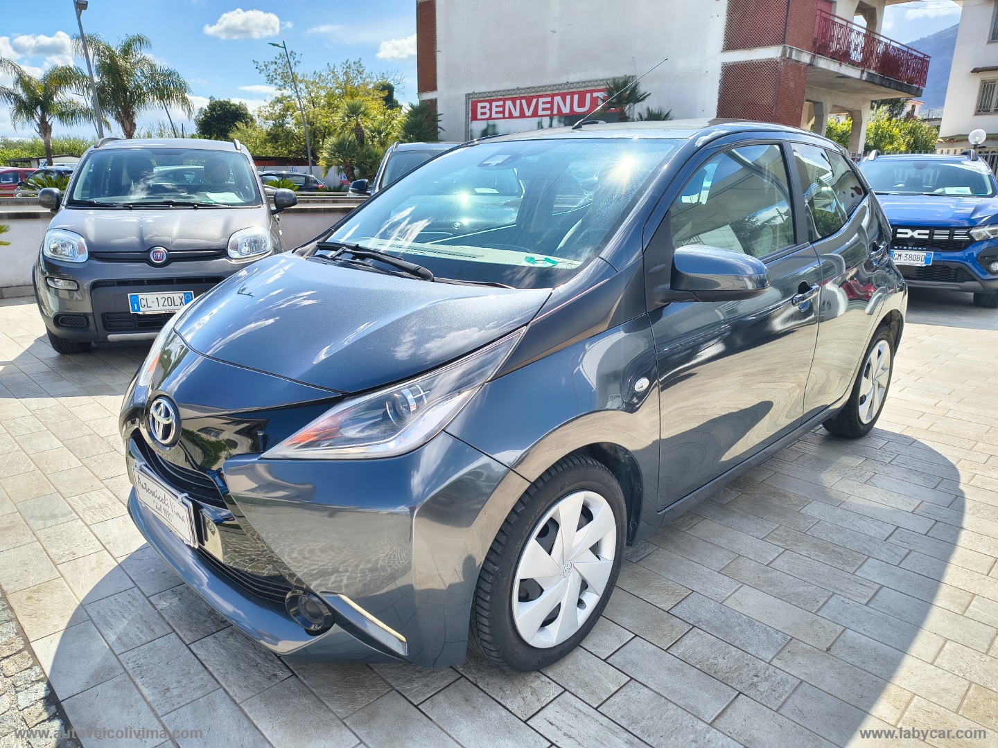 Aygo 1.0 VVT-i 69 CV 5p. x-play TSS MMT - immagine 5