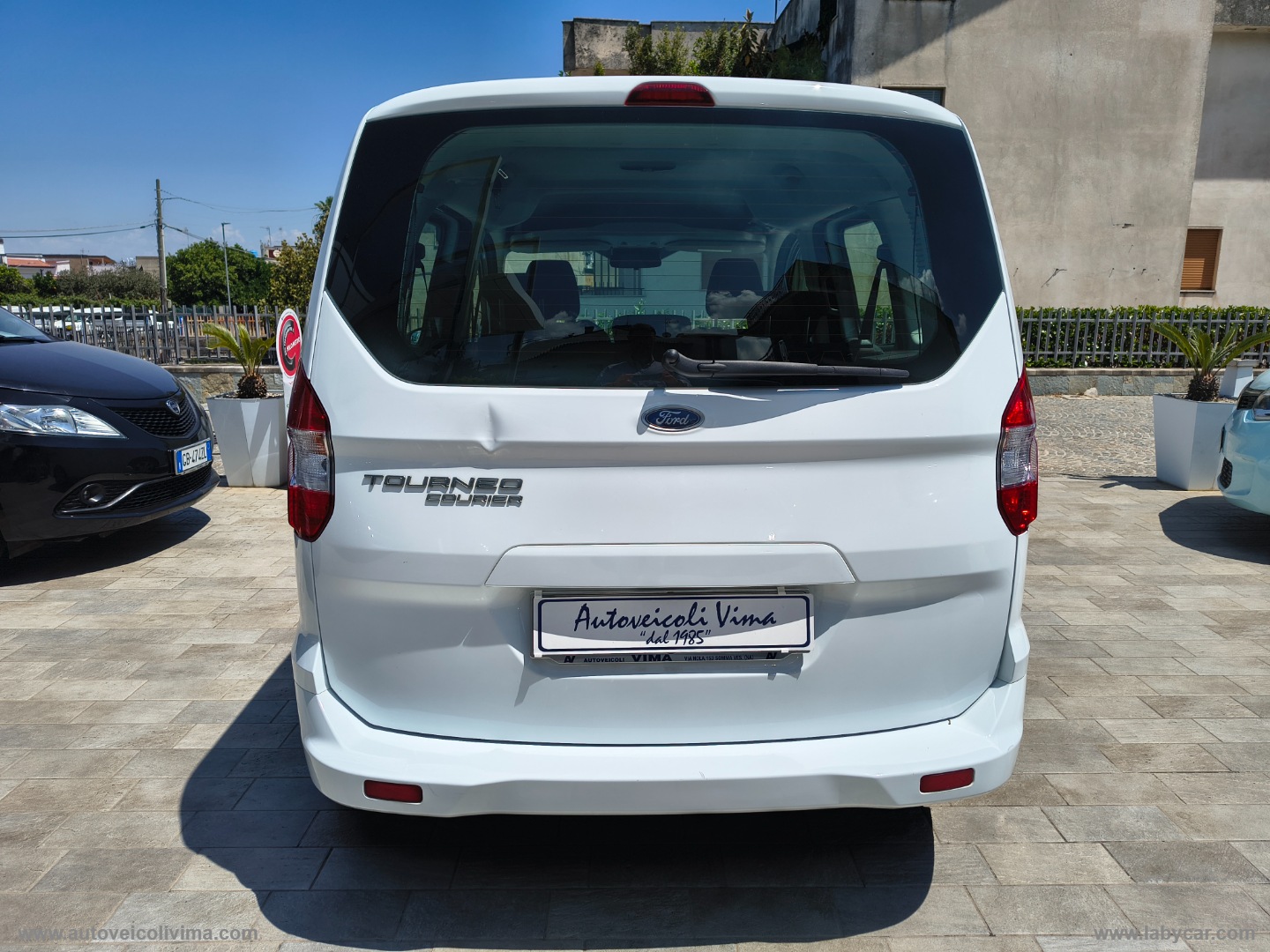 Tourneo Courier 1.5 TDCI 75 CV S&S Plus - immagine 5
