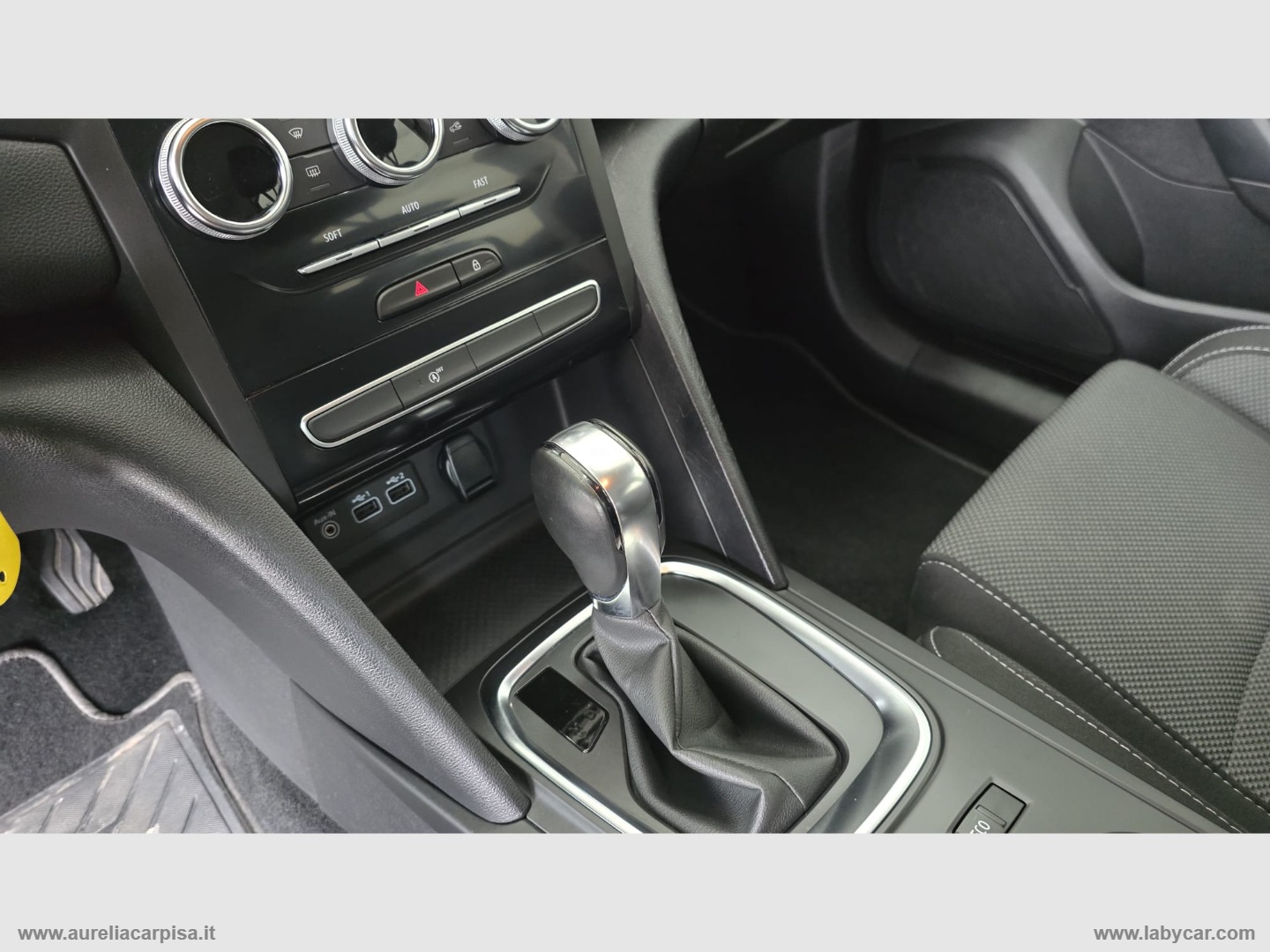 Mégane Sporter Blue dCi 115 CV EDC Equ. - immagine 5