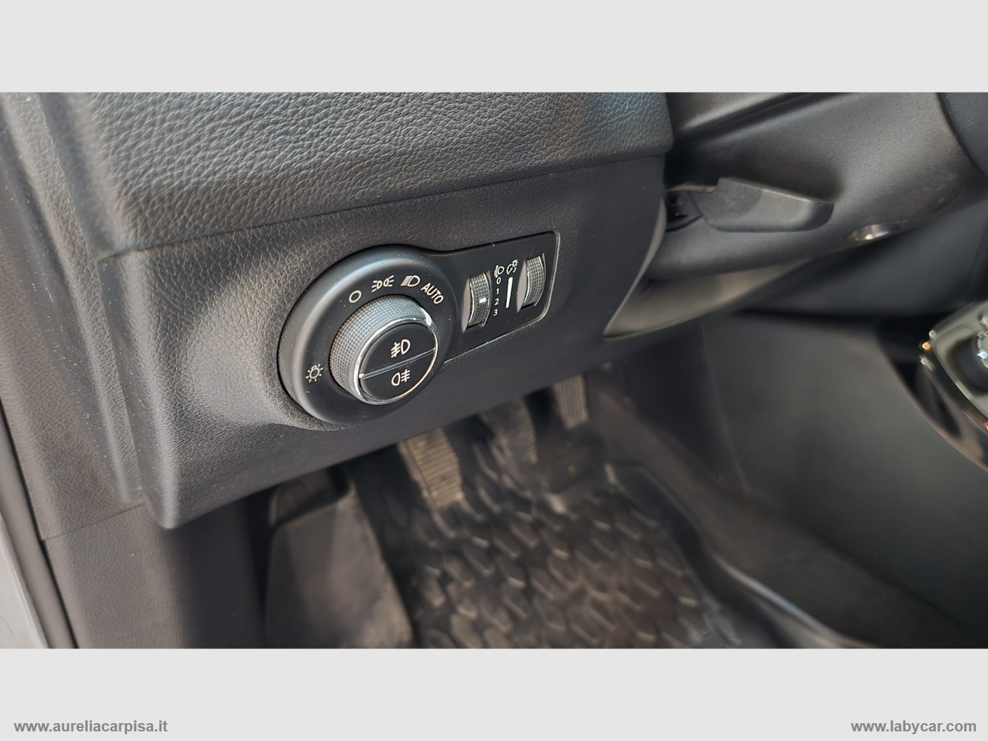 Compass 2.0 Mjt II 4WD Limited - immagine 5