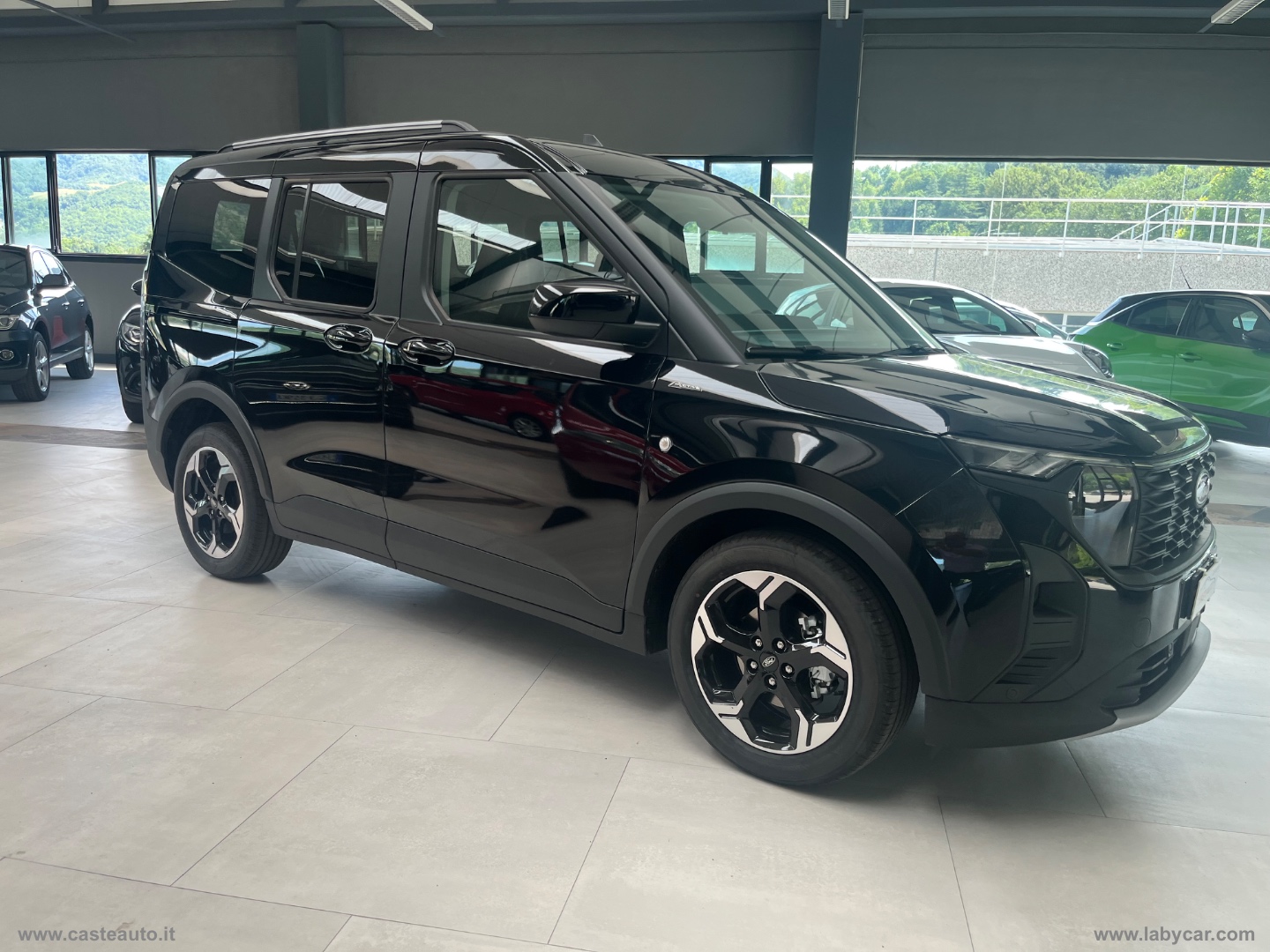 Tourneo Courier 1.0 EcoBoost Active - immagine 5