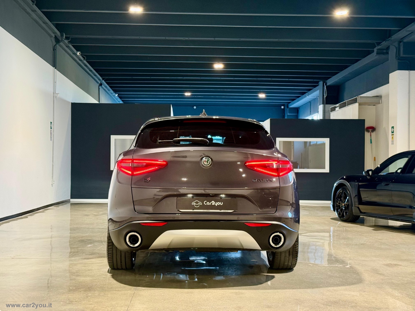 Stelvio 2.2 T.diesel 210 CV AT8 Q4 Exec. - immagine 5