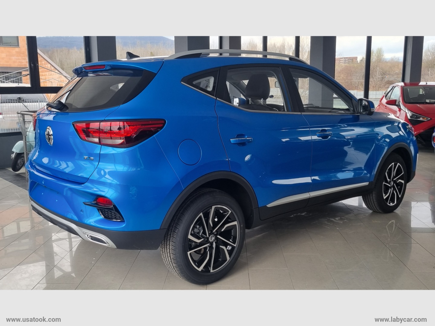 ZS 1.5 VTi-tech Luxury MG ZS 1.5 LUXURY KM0 - immagine 5