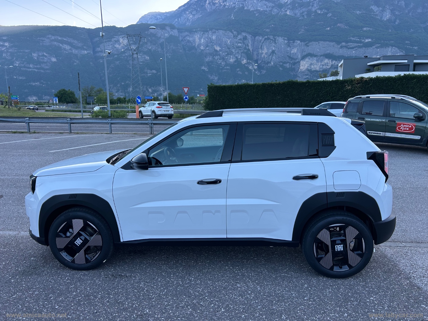 Grande Panda 1.2 Hybrid 110 S&S La Prima - immagine 5