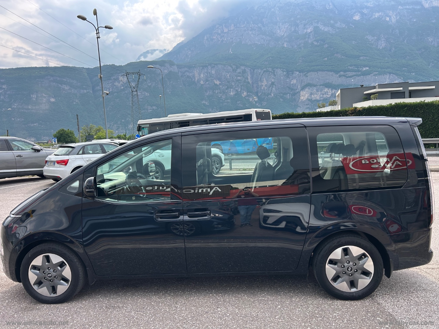 Staria 2.2 AT 2WD 9 posti Wagon DIESEL - immagine 5