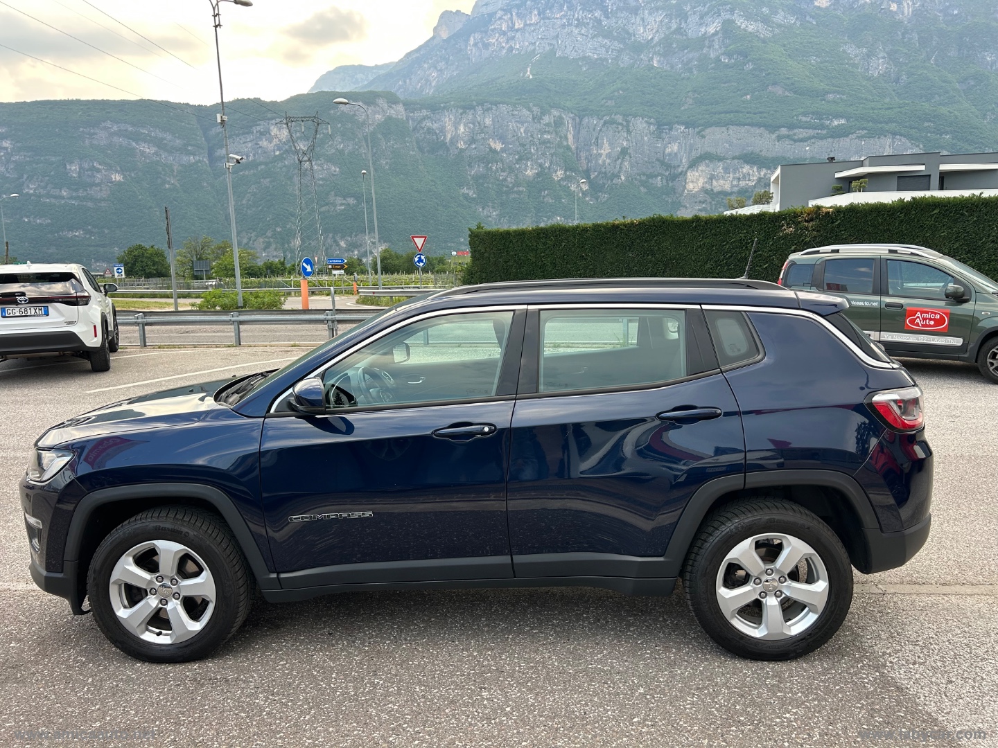 Compass 2.0 Mjt II aut. 4WD Longitude - immagine 5