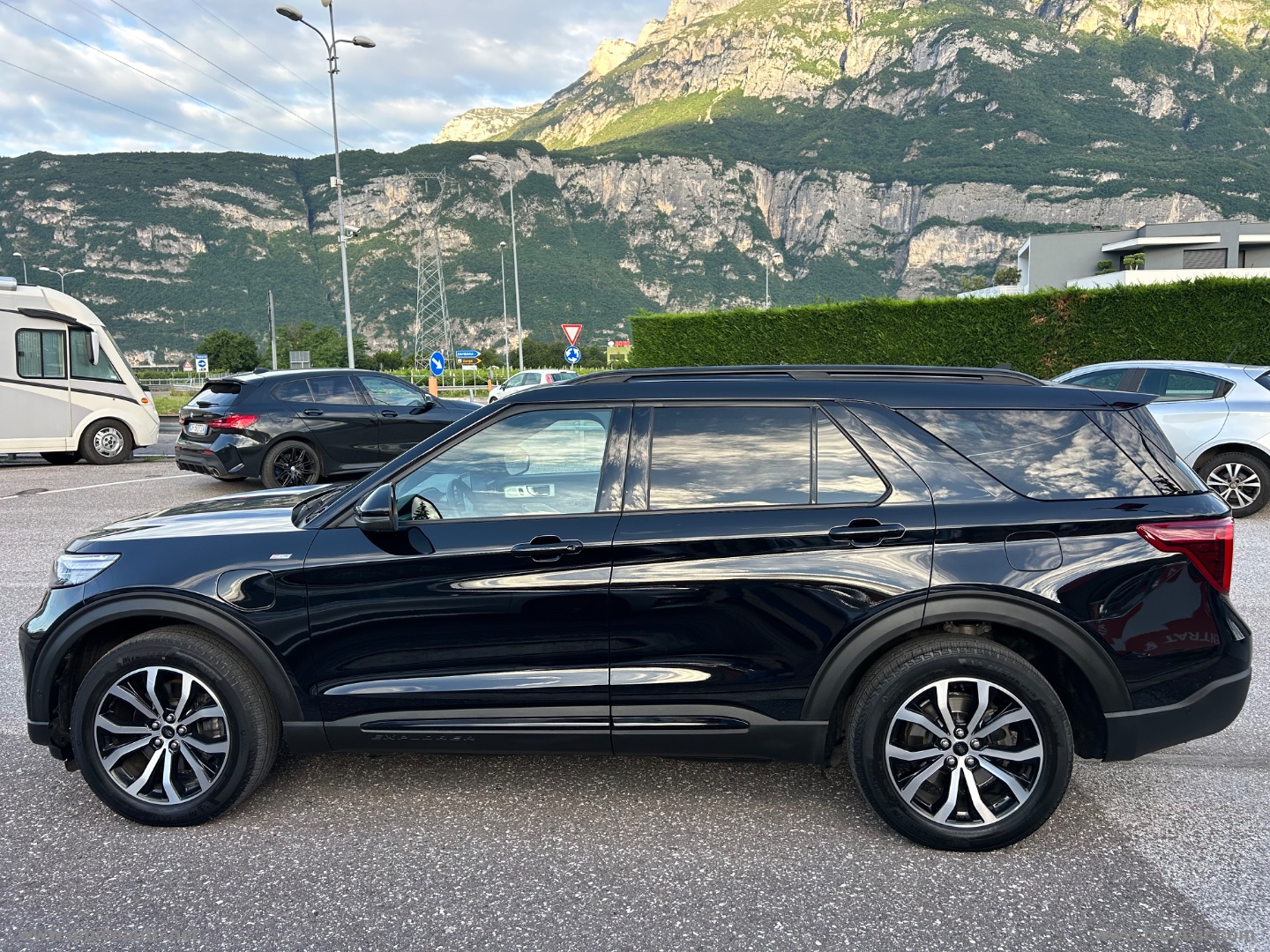Explorer 3.0 PHEV 457 CV A10 AWD ST Line - immagine 5