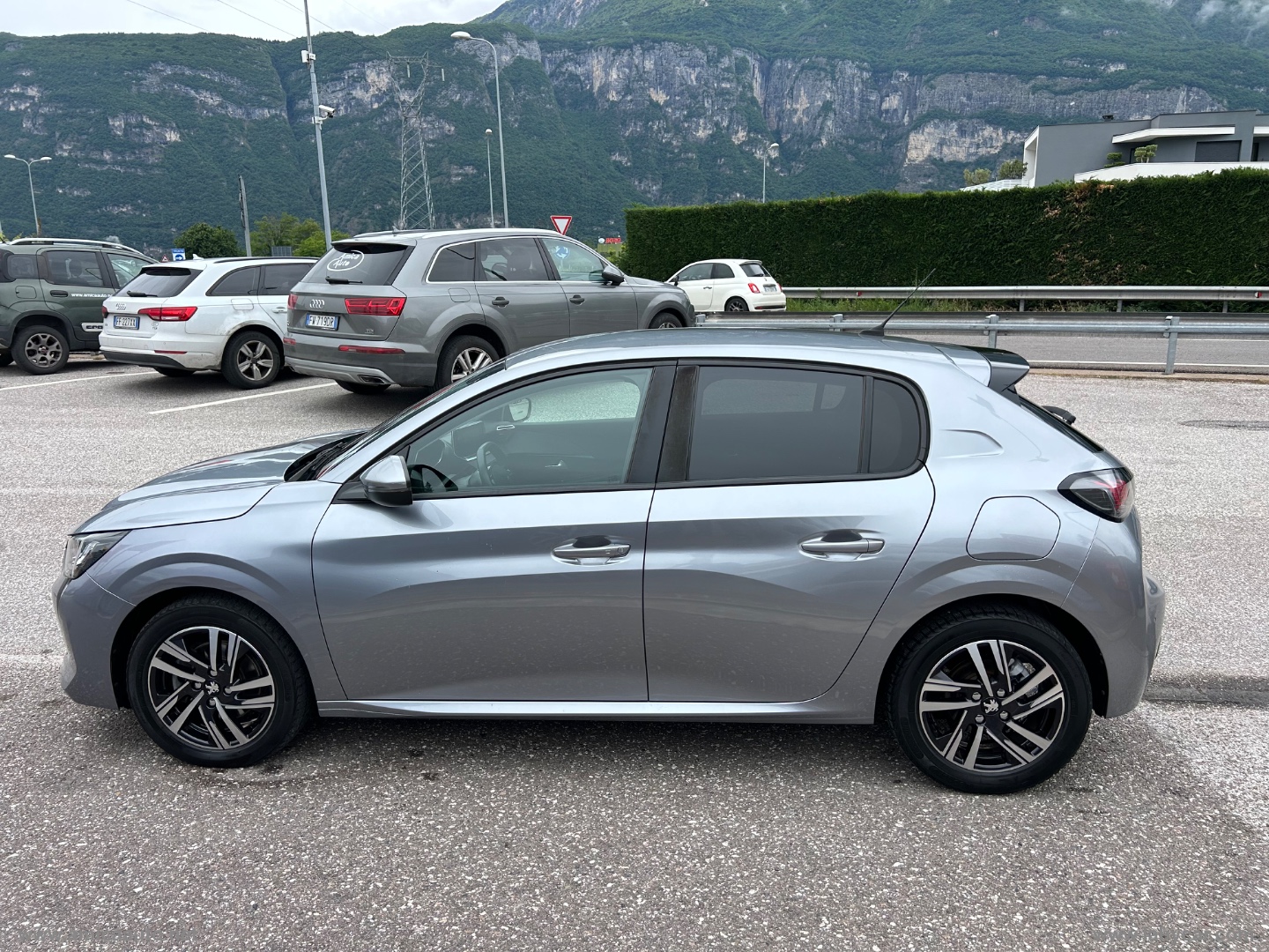 208 BlueHDi 100 S&S 5p. Allure Navi Pack - immagine 5