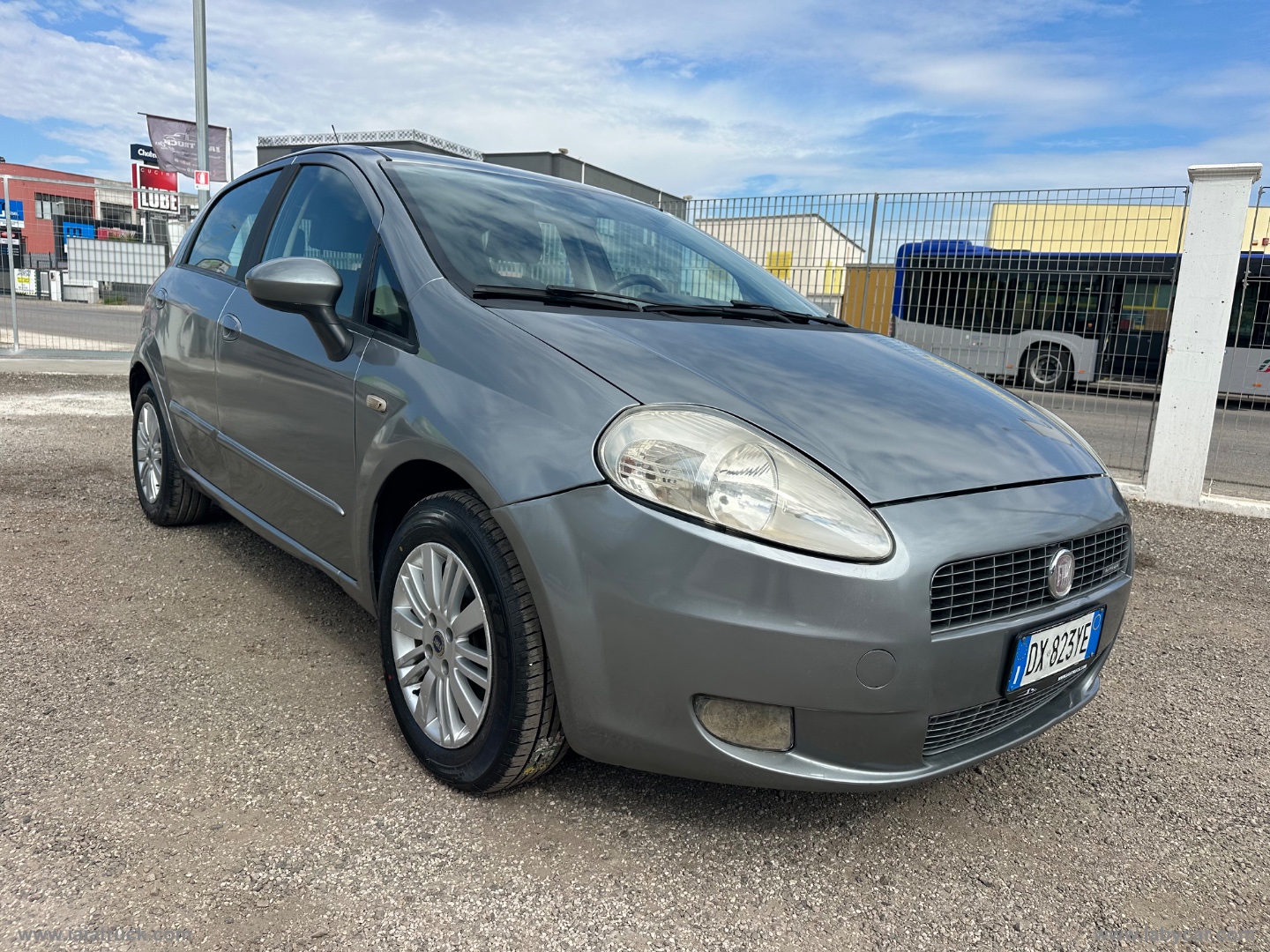 Grande Punto 1.3 MJT 90 CV 5p.CAMBIO SEQUENZIALE - immagine 5