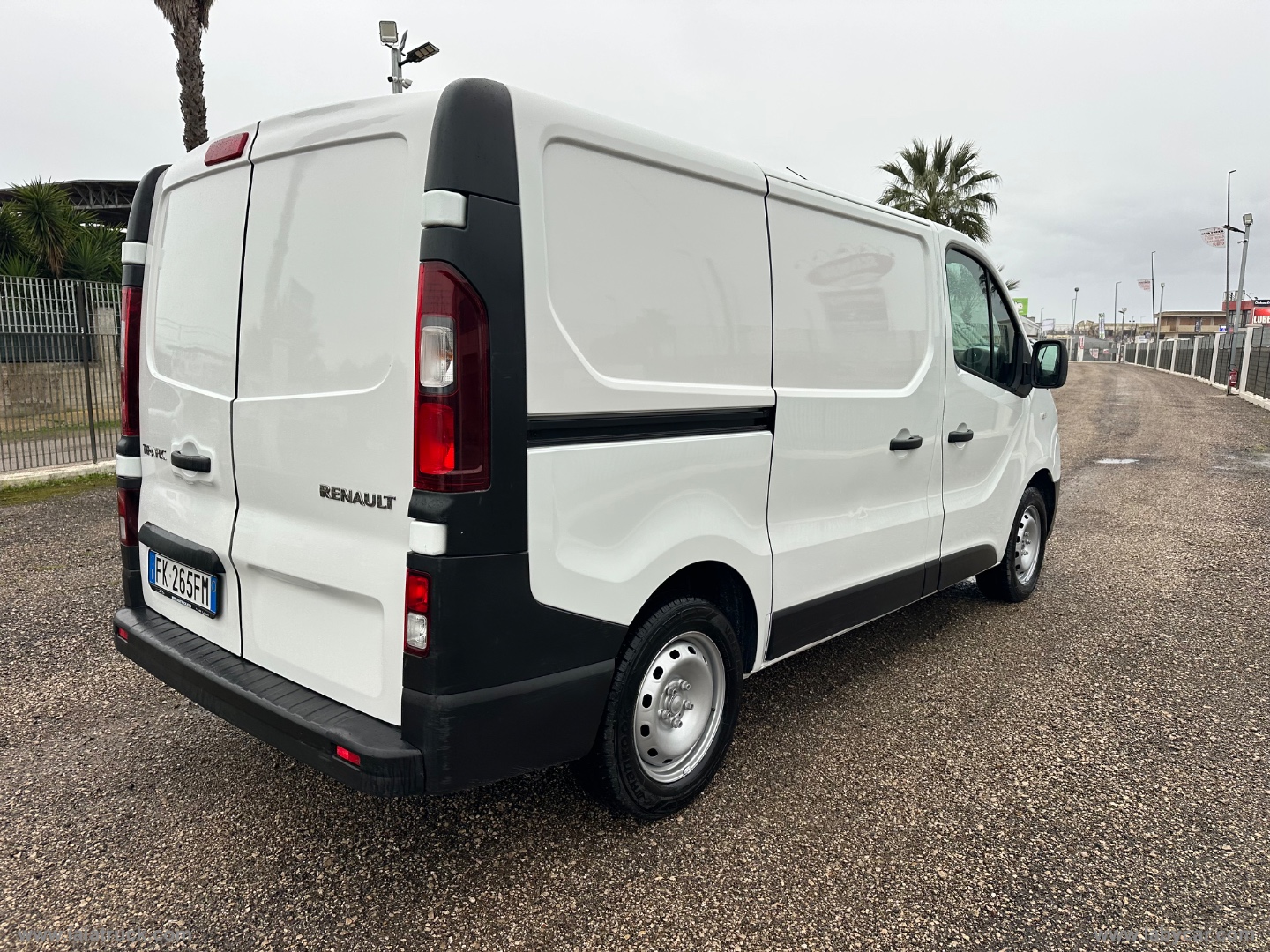 Trafic T27 1.6 dCi 125CV Furgone L1H1 - immagine 5