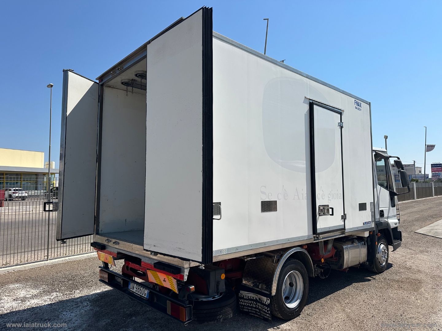 EUROCARGO 75E17 FRIGO+GANCIERE CARNI ATP 2031 - immagine 5