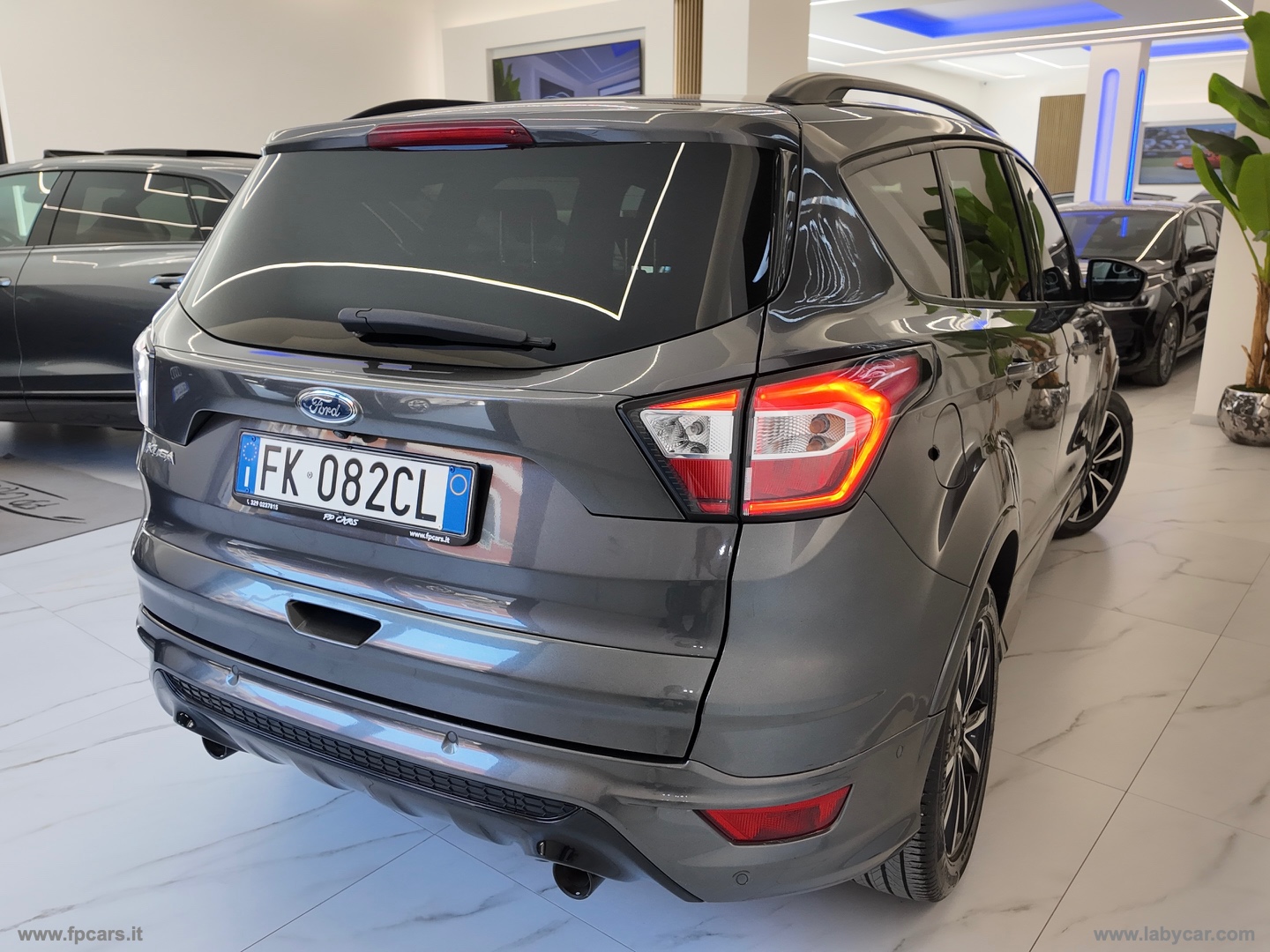 Kuga 2.0 TDCI 150CV S&S 4WD Pow. ST-Line TETTO APRI. - immagine 5
