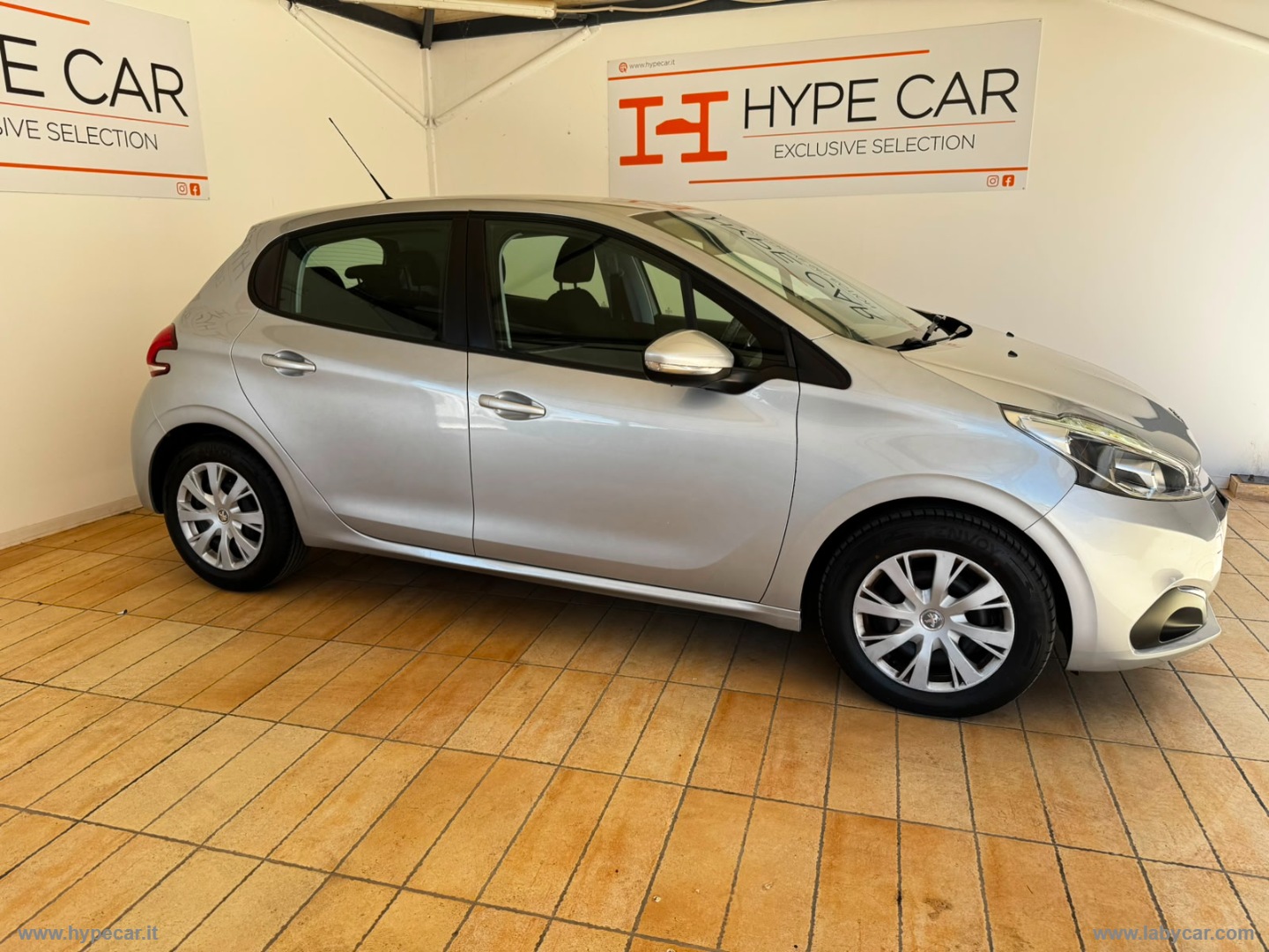 208 1.0 VTi 68 CV 5p. Active - immagine 5