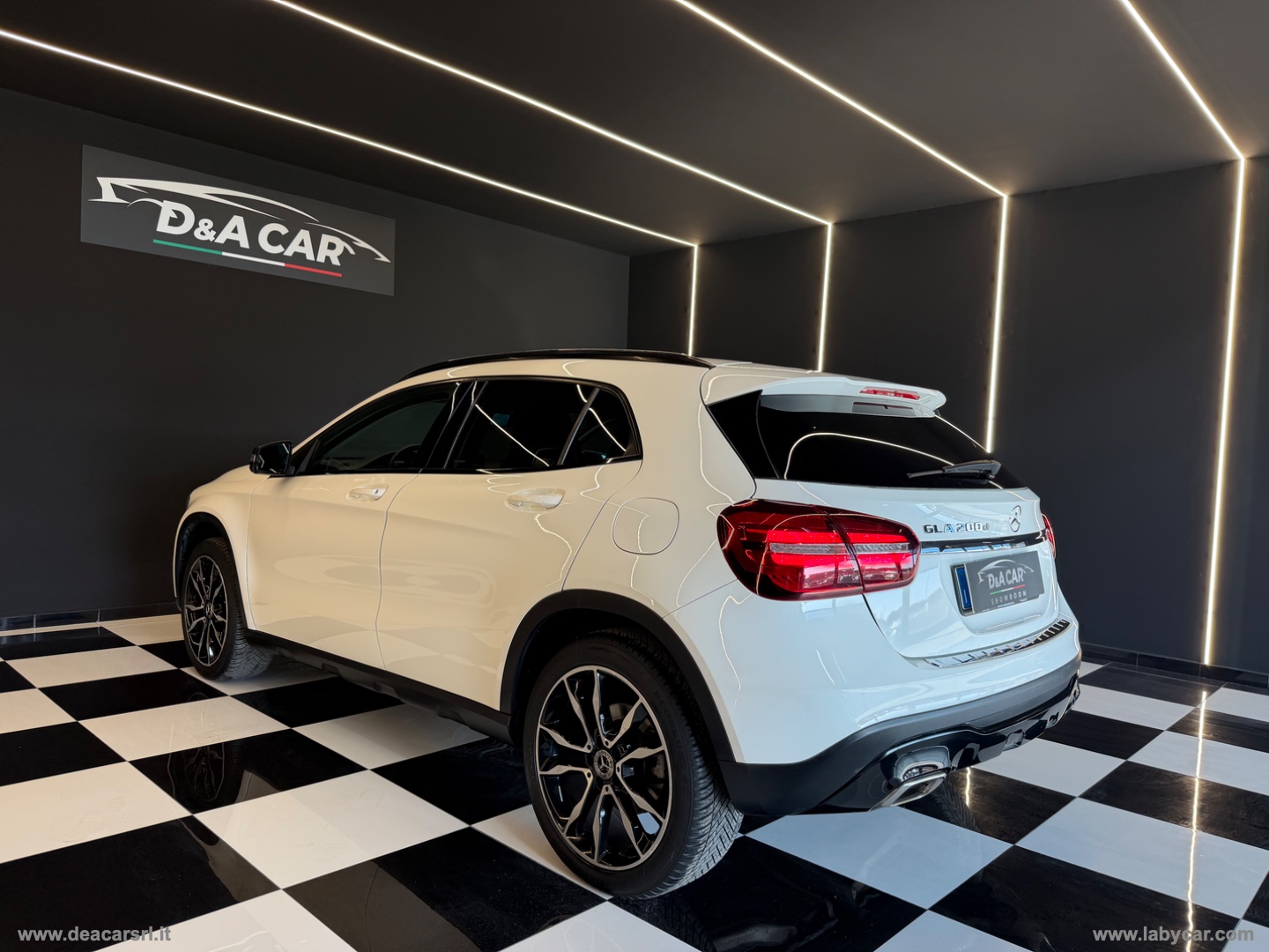 GLA 200 d Automatic Sport - immagine 5