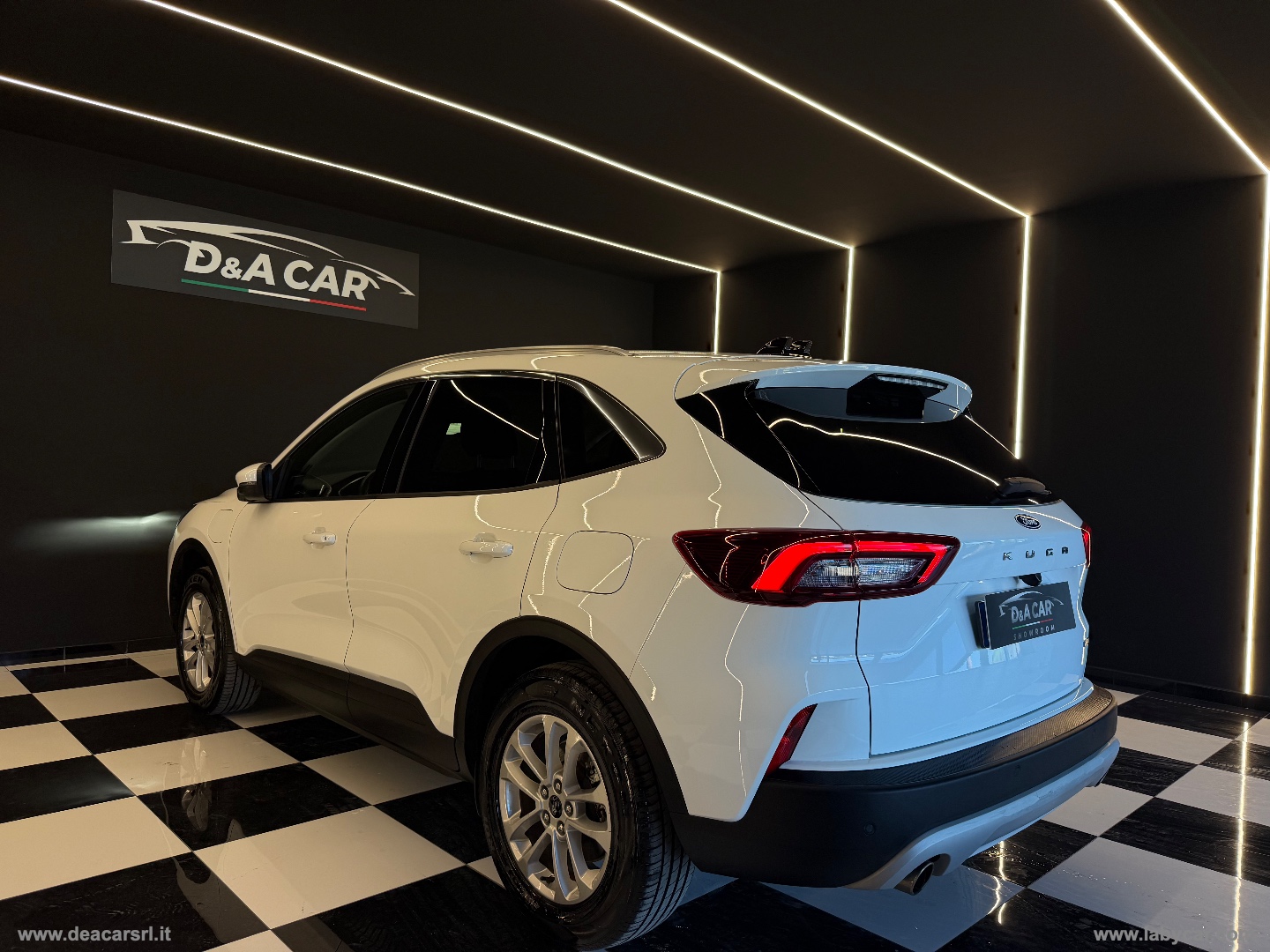 Kuga 2.5 PHEV 243 CV CVT 2WD Titanium - immagine 5