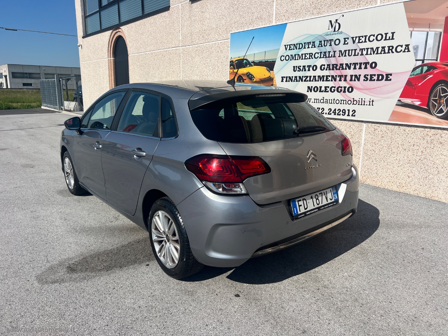 C4 BlueHDi 100 Feel EURO6 SOLO KM.132000 - immagine 5