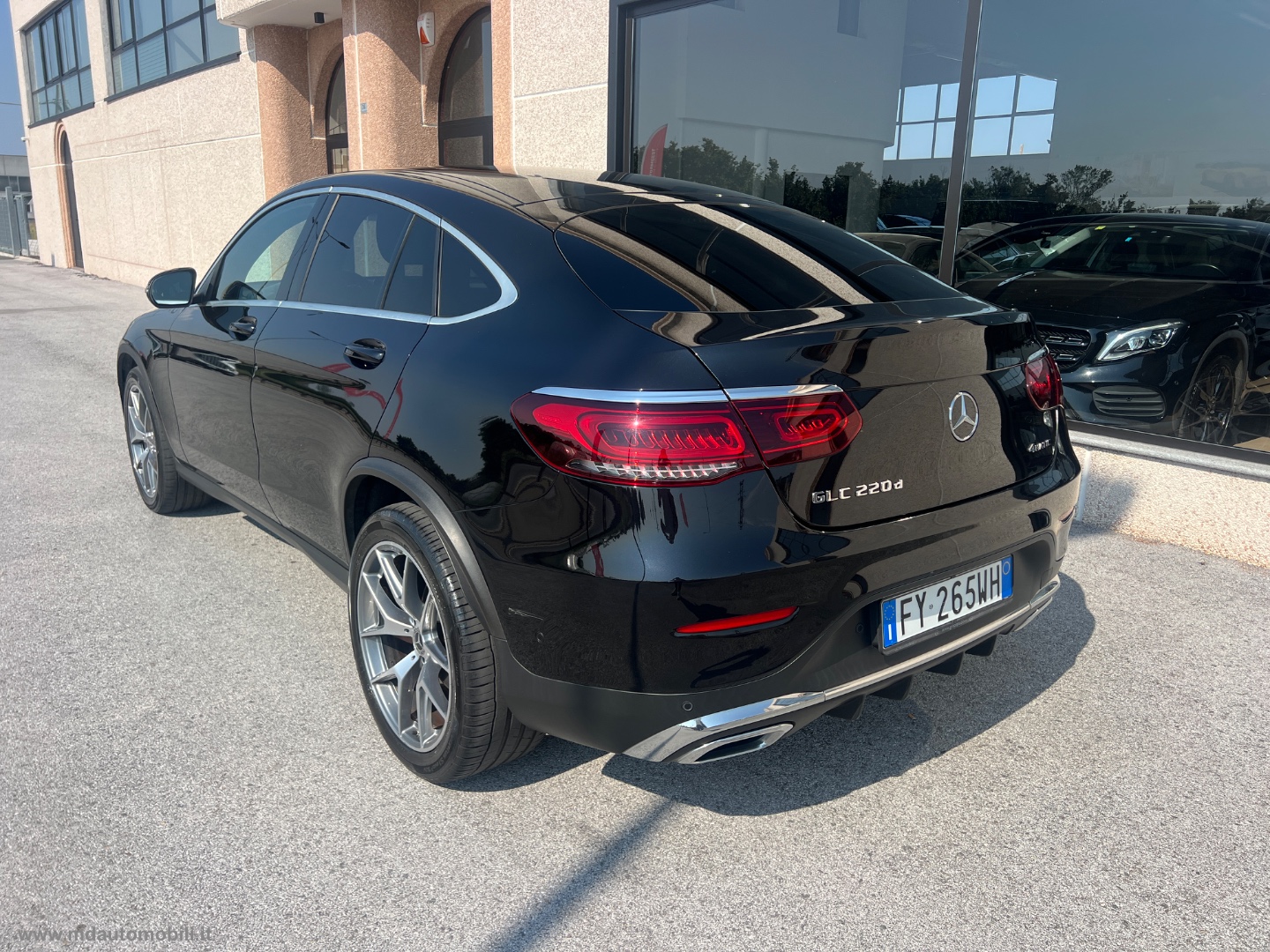 GLC 220 d 4Matic Coupé Premium RESTYLING - immagine 5